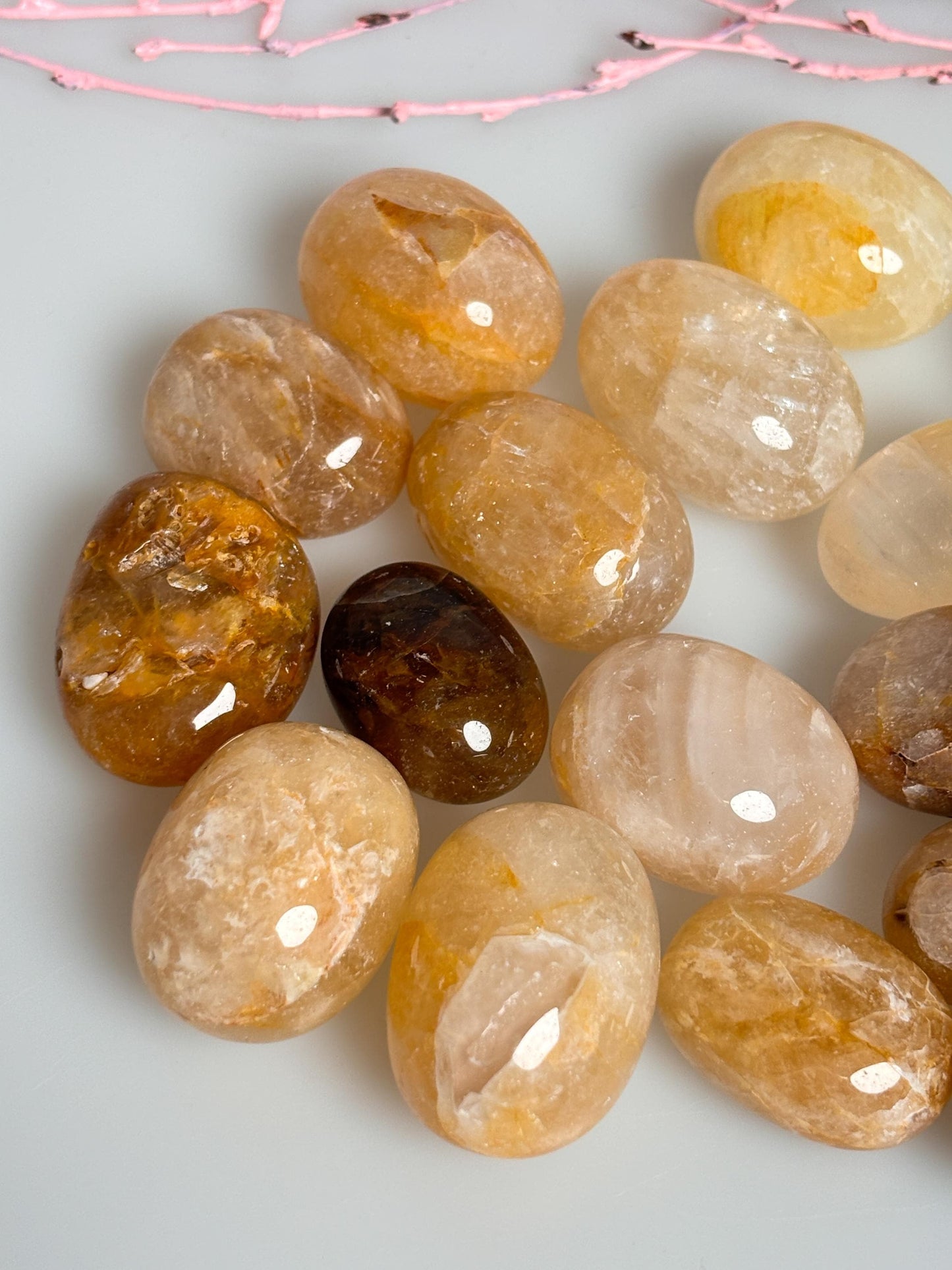 Hochwertige Golden Healer Trommelsteine mit Regenbögen Energiestein für Heilung, Klarheit & spirituelles Wachstum