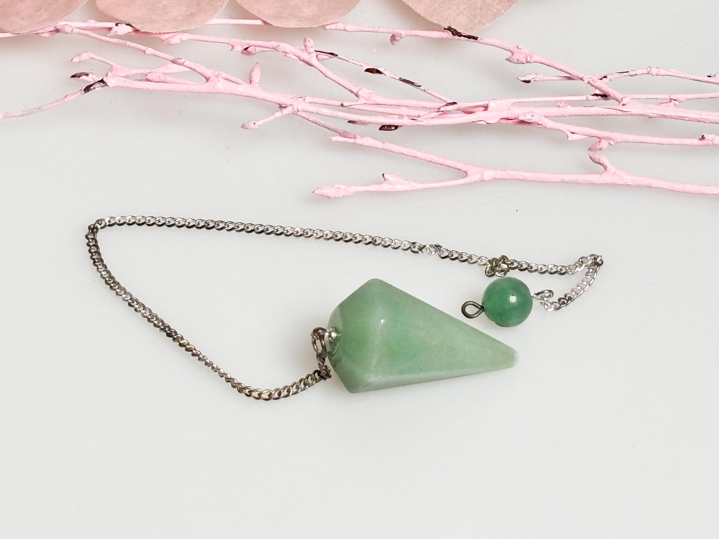 Crystal pendulum made of green aventurine on a chain | Spiritual tool for energy work, meditation & heart chakra healing