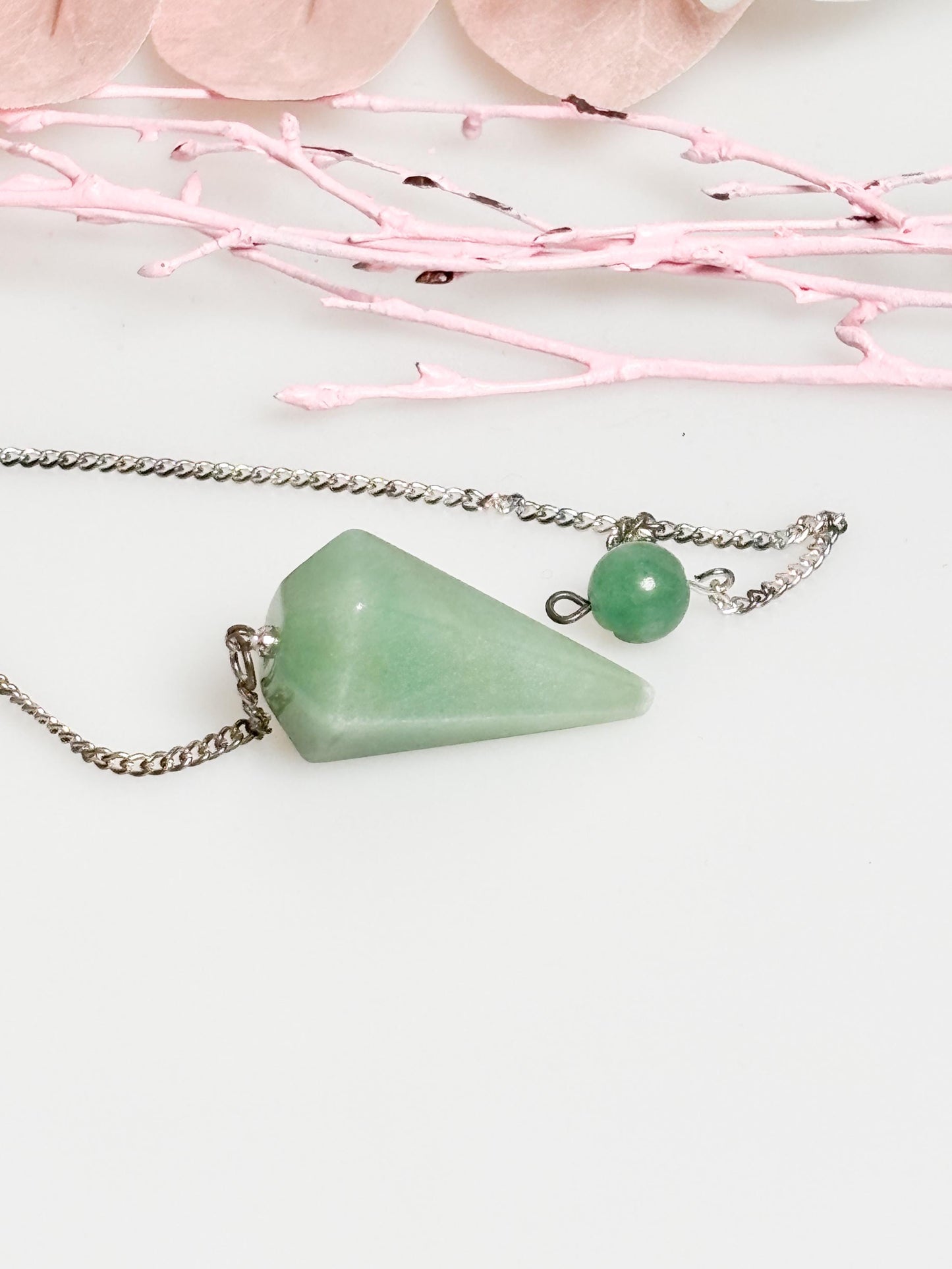 Crystal pendulum made of green aventurine on a chain | Spiritual tool for energy work, meditation & heart chakra healing