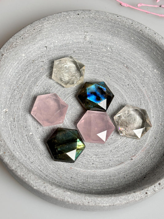 Small hexagon crystals made of citrine, rose quartz and labradorite – gemstone decoration and perfect gift for crystal lovers