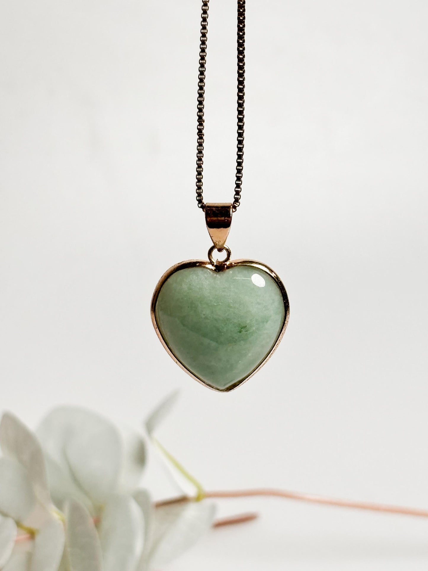 Beautiful Aventurine Heart Pendant, Gold-Colored – Natural Gemstone Jewelry