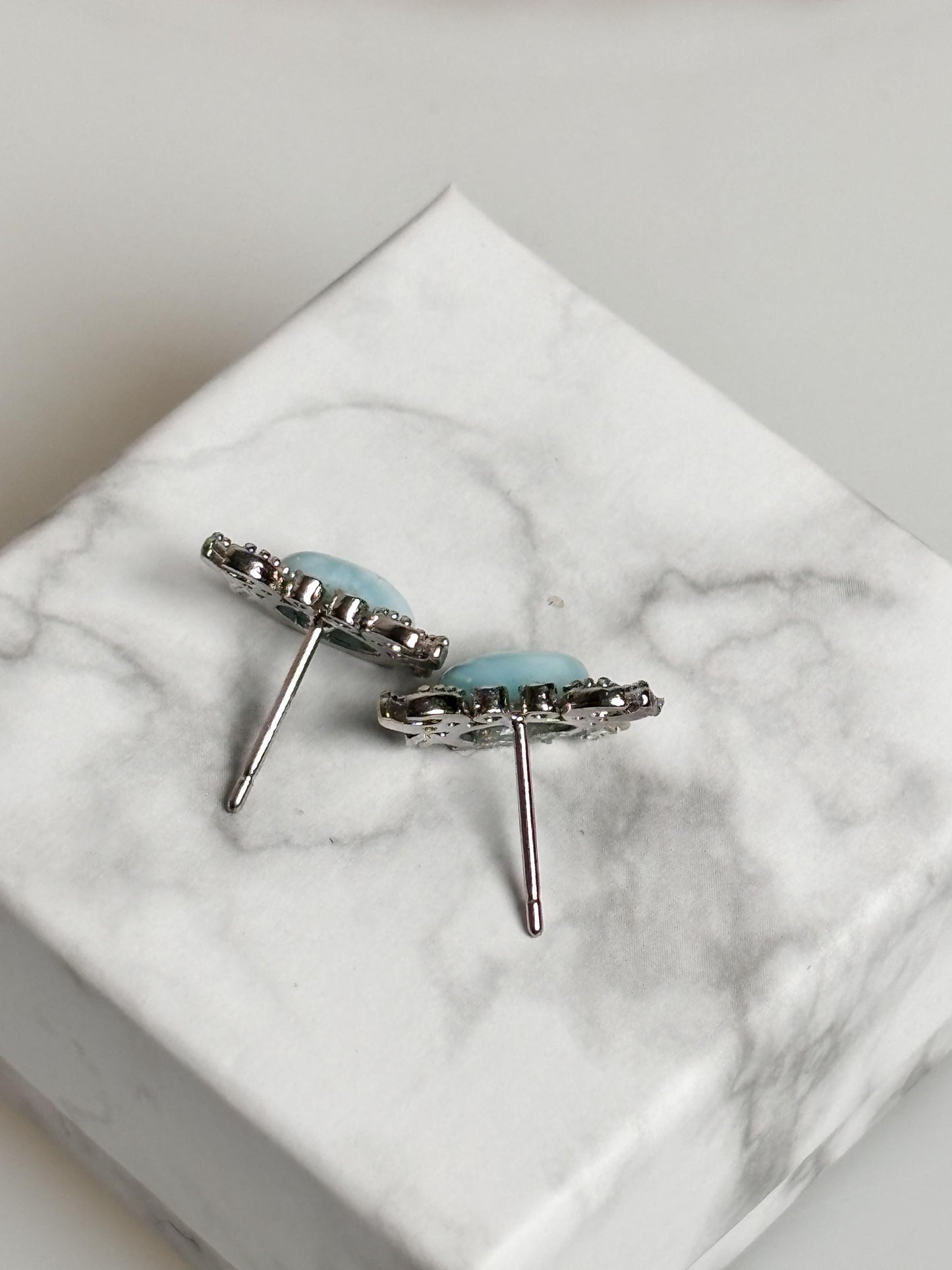Beautiful Larimar crab-shaped earrings - maritime jewelry with 925 silver pin, unique earrings"