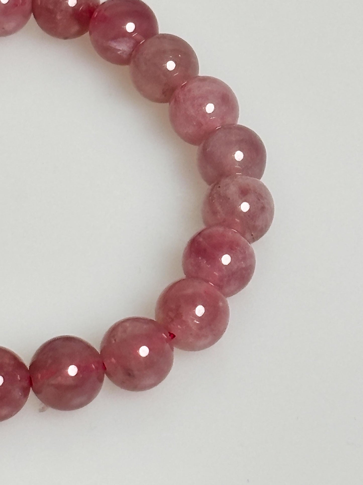 Premium Lavender Rose Quartz Bracelet - Elastic design, deep pink, delicate and classy. Ideal for any occasion!
