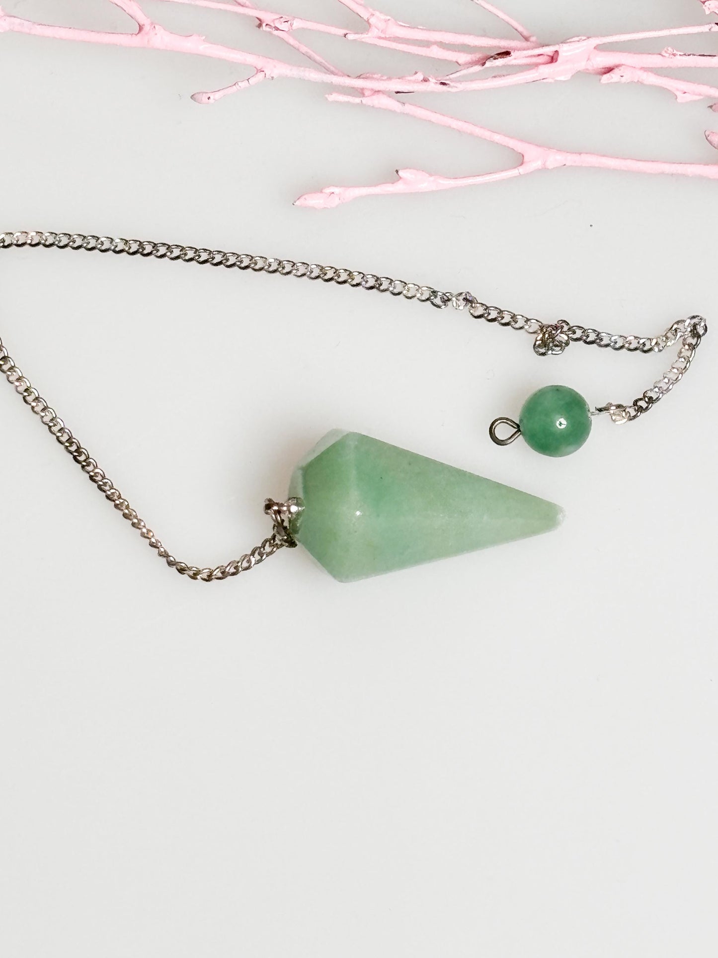 Crystal pendulum made of green aventurine on a chain | Spiritual tool for energy work, meditation & heart chakra healing