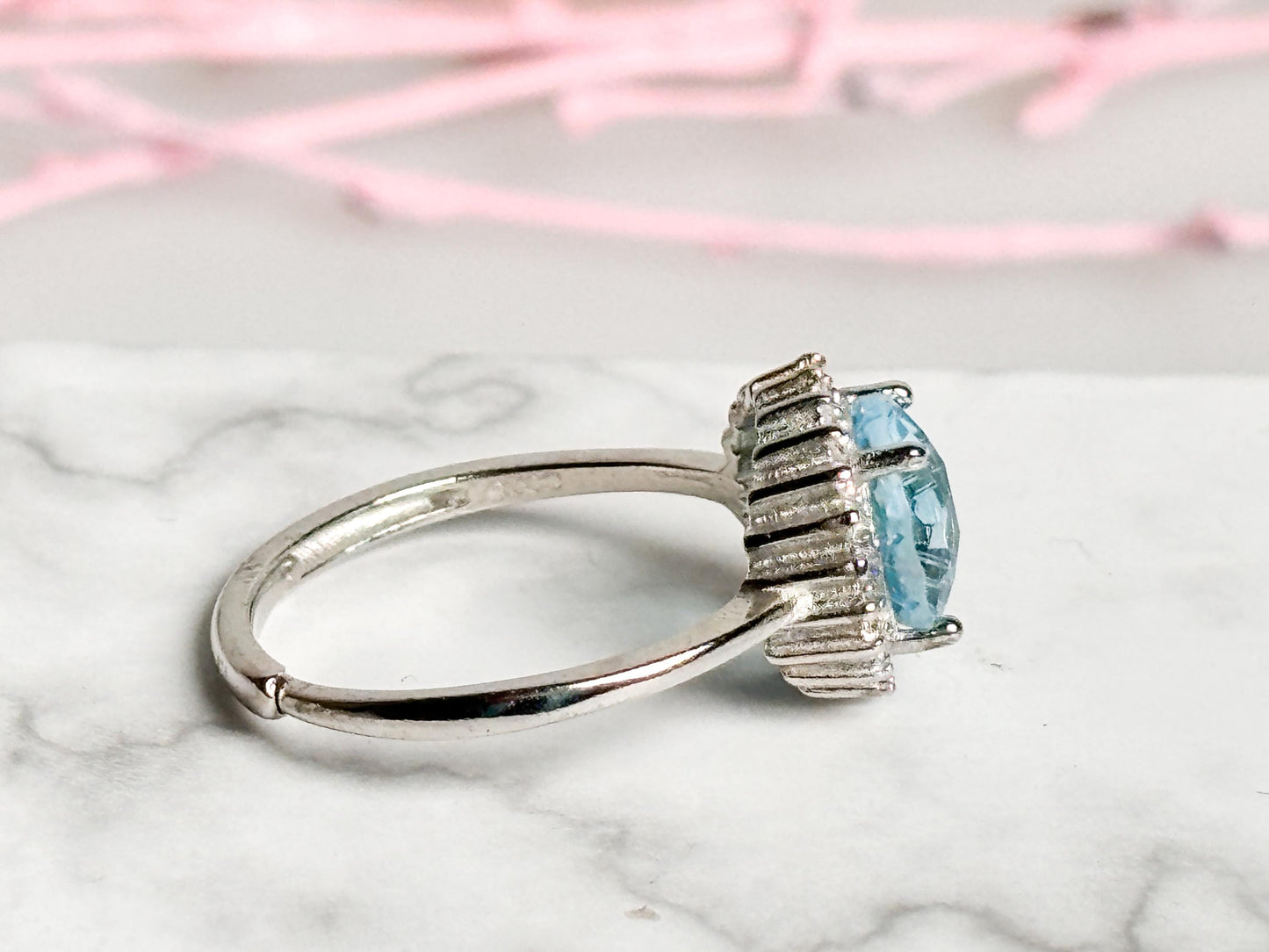 Blue Topaz Ring 925 Silver – Adjustable – Noble silver ring with topaz – Perfect as an engagement ring – Jewelry gift