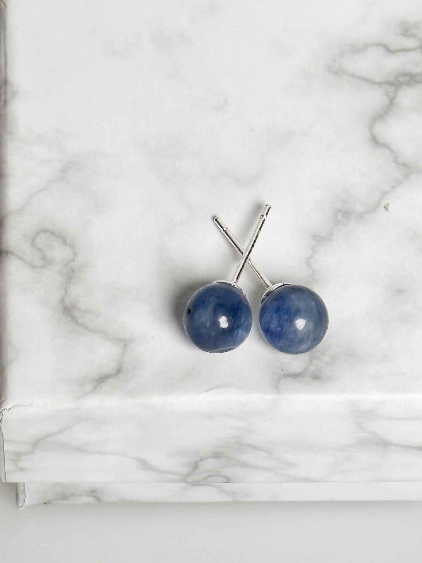 Kyanit Ohrstecker 5mm 925 Silber | Natürliche Edelstein Ohrringe | Kristallschmuck