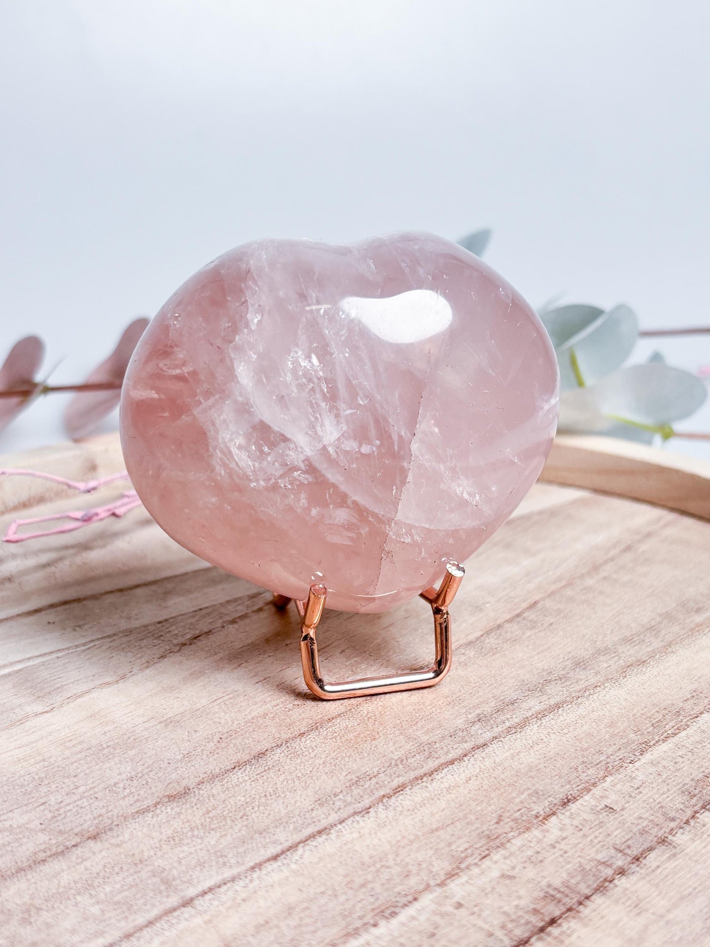Großes Rosenquarz Herz mit optionalem Metallhalter Wunderschöne Regenbögen, Edelstein Deko für Liebe und Harmonie