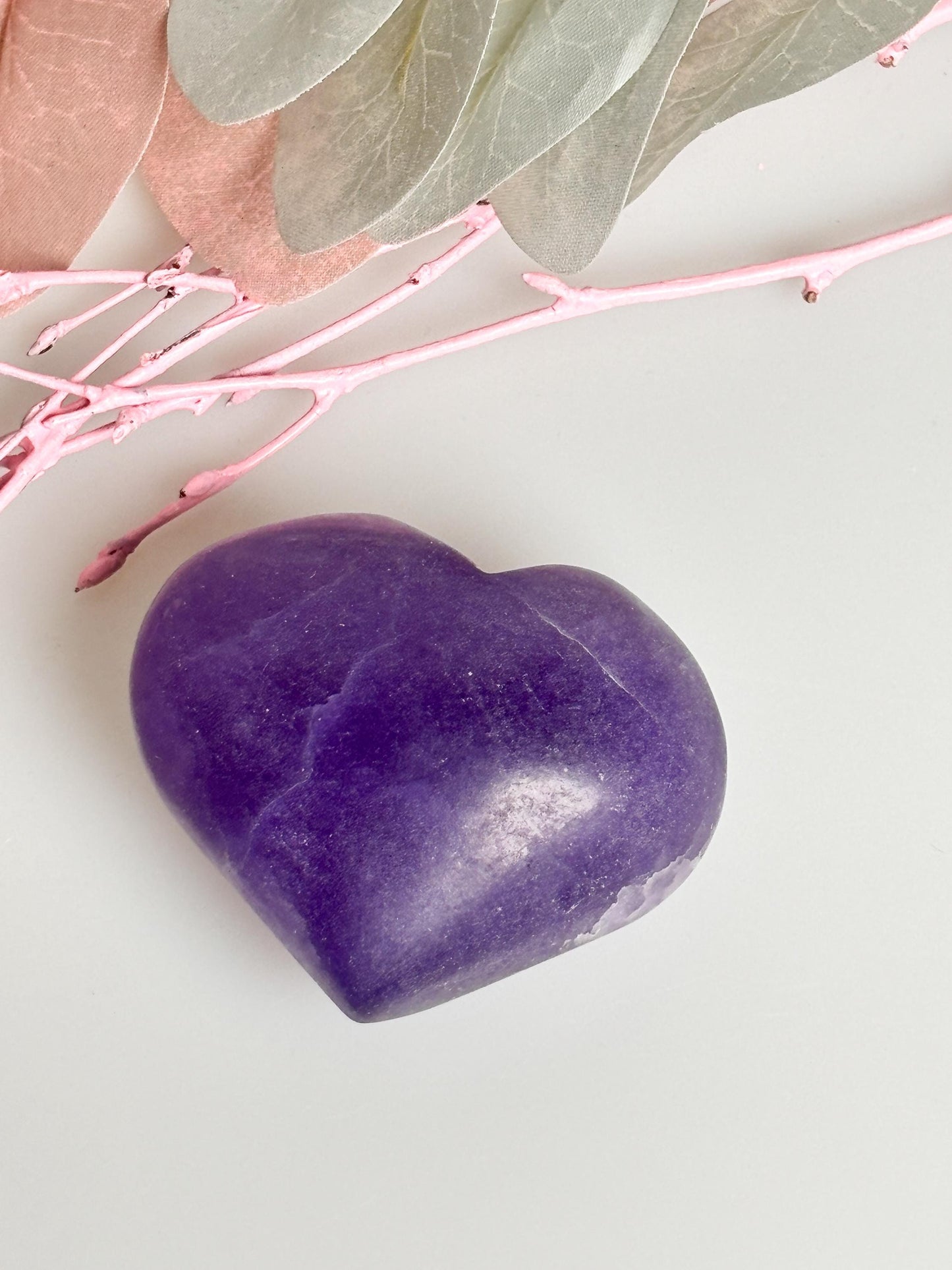 Fluorit Herz 107g - Kraftvolles Lila, Ca. 5,4x4,6cm | Einzigartiges Sammlerstück, Geschenkidee