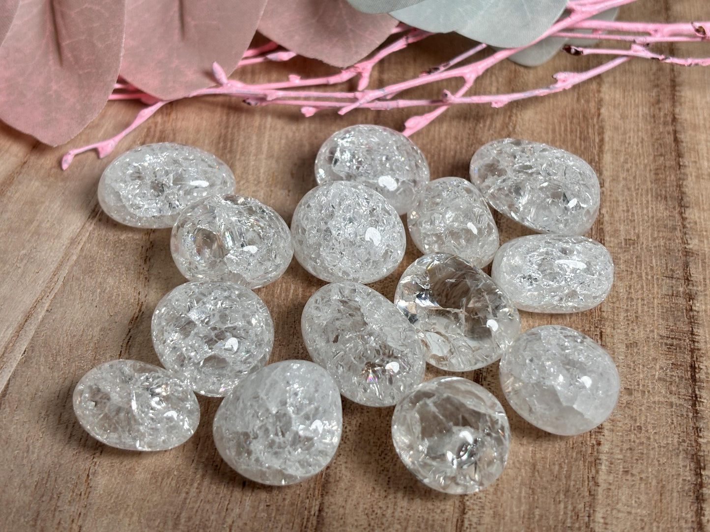 Kleine Crackle Quartz Trommelsteine Mit faszinierenden Regenbögen