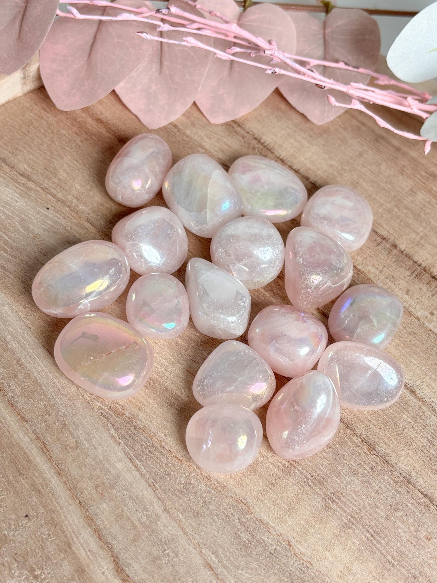 Angel Aura Rosenquarz Trommelsteine Schimmernde Heilsteine für Harmonie & Energie, ideal zur Dekoration oder Meditation
