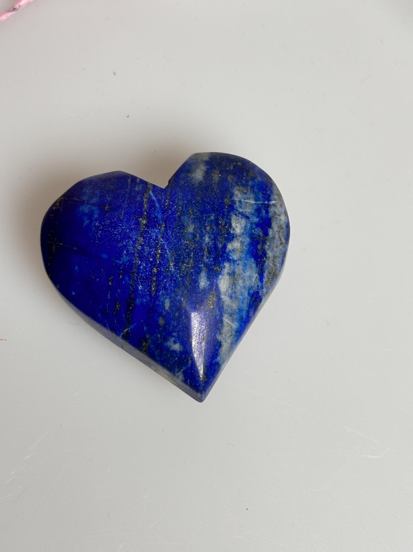 Lapislazuli Dekoherz mit Pyriteinschlüssen  verschiedene Größen, spirituelle Dekoration und Glücksbringer