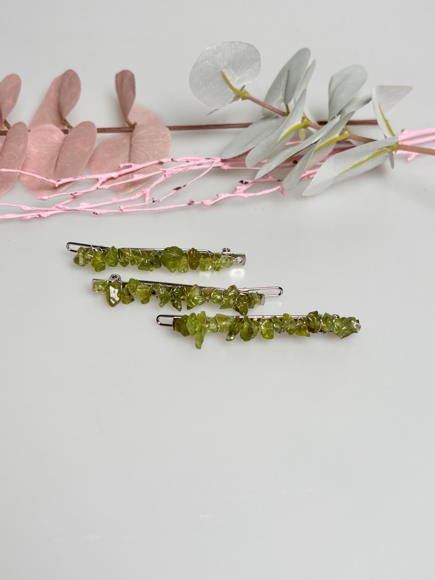 Zarte Haarklammern im Boho-Stil mit Edelsteinen Malachit, Peridot, Mookait, Blue Lace Achat