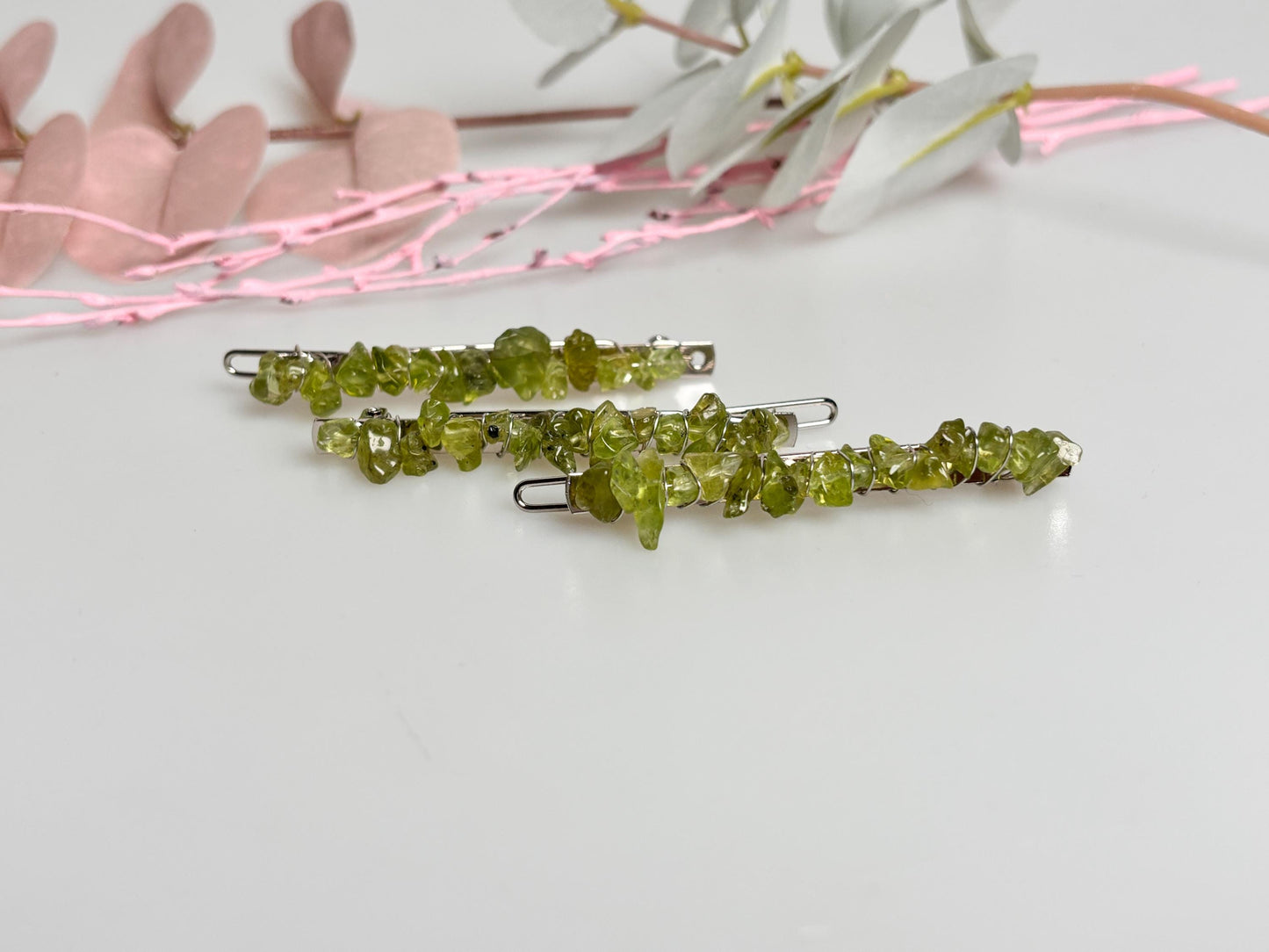 Zarte Haarklammern im Boho-Stil mit Edelsteinen Malachit, Peridot, Mookait, Blue Lace Achat