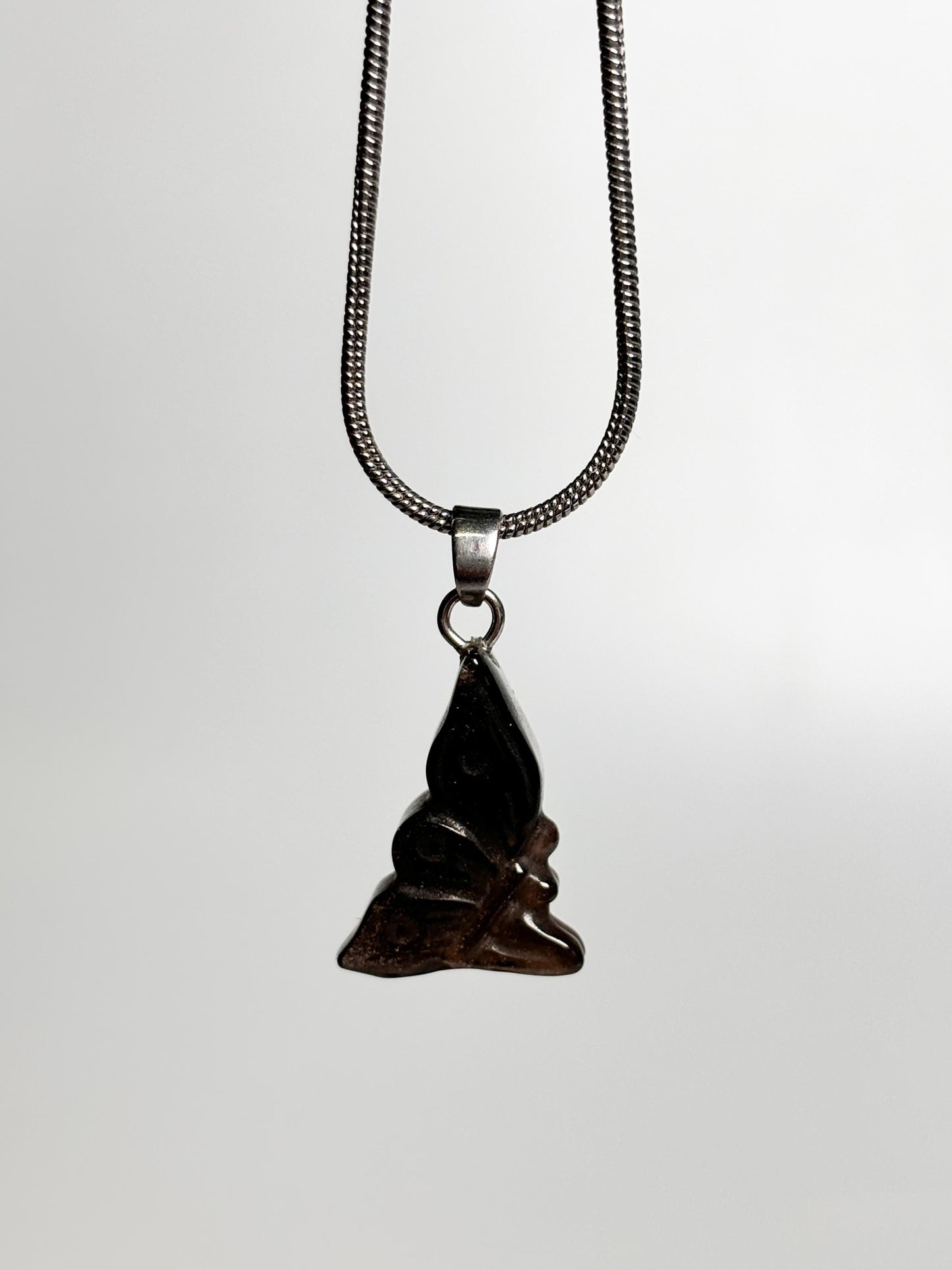 Kleine Feen Kettenanhänger aus schwarzem Obsidian Schutz & Energie