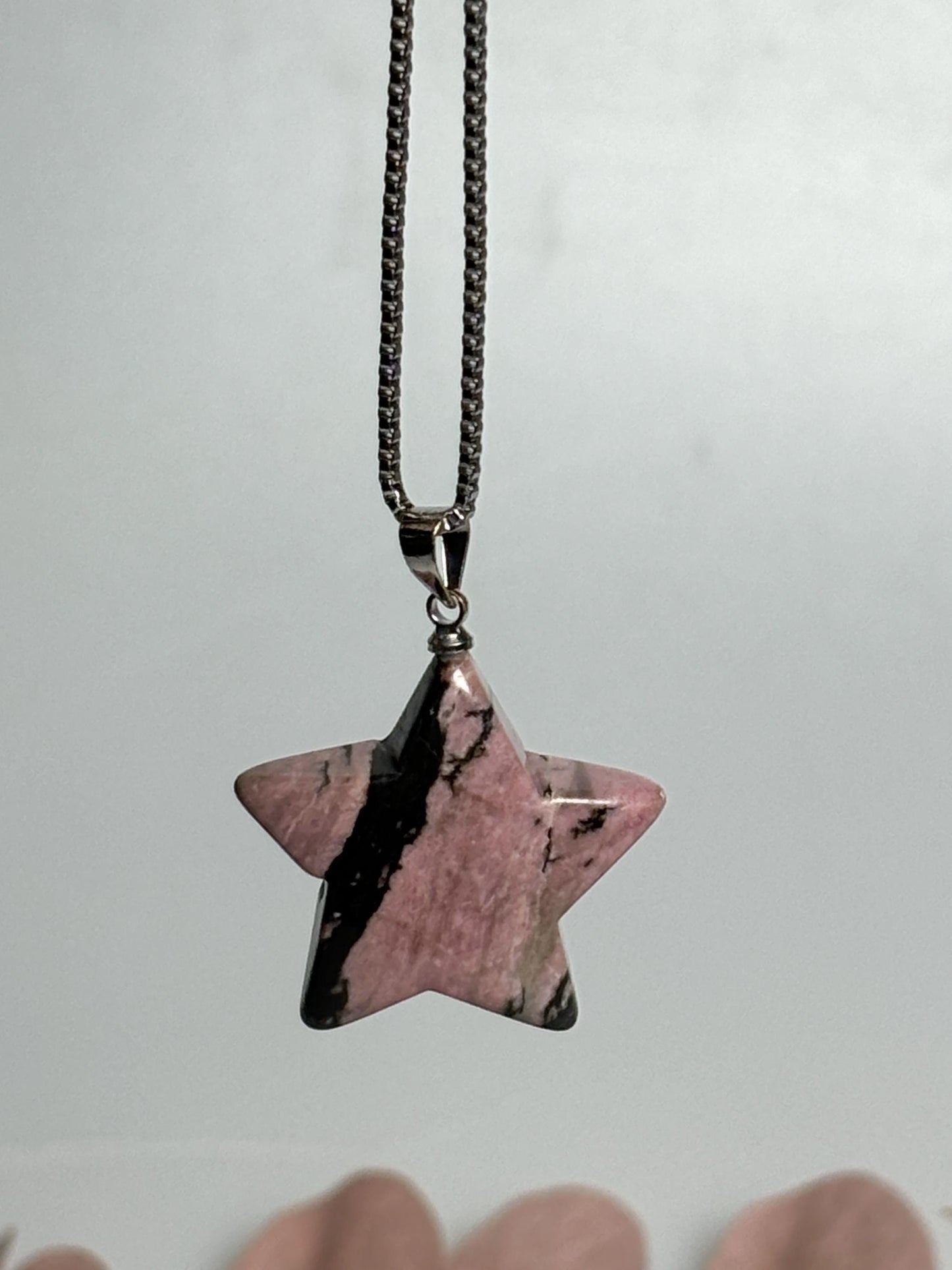 Rhodonit Stern Kettenanhänger ca. 2,5 x 2,5 cm, Naturstein Schmuck