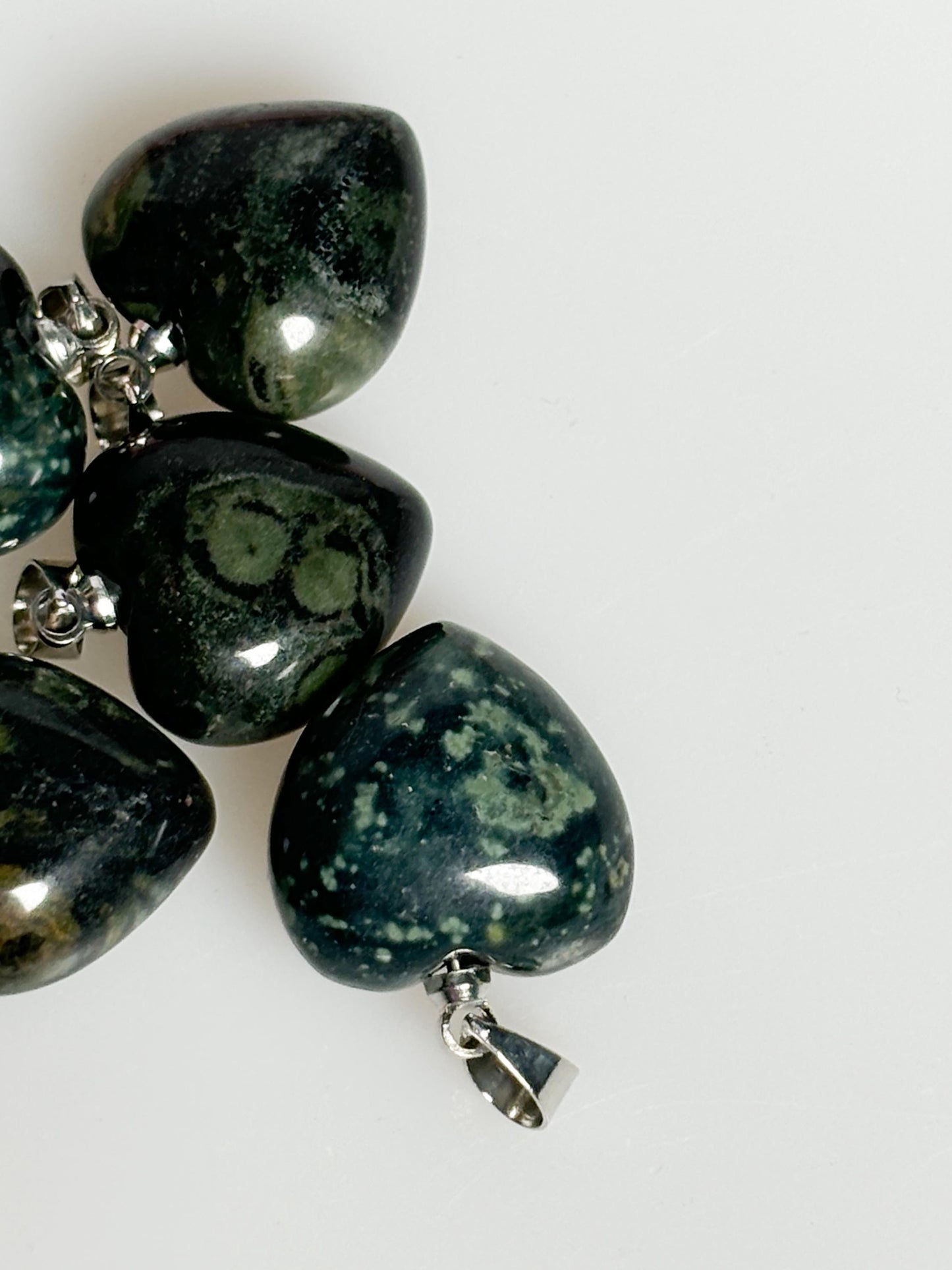Kleiner Kambaba Jaspis Herzanhänger 1,5 cm Naturstein Schmuck