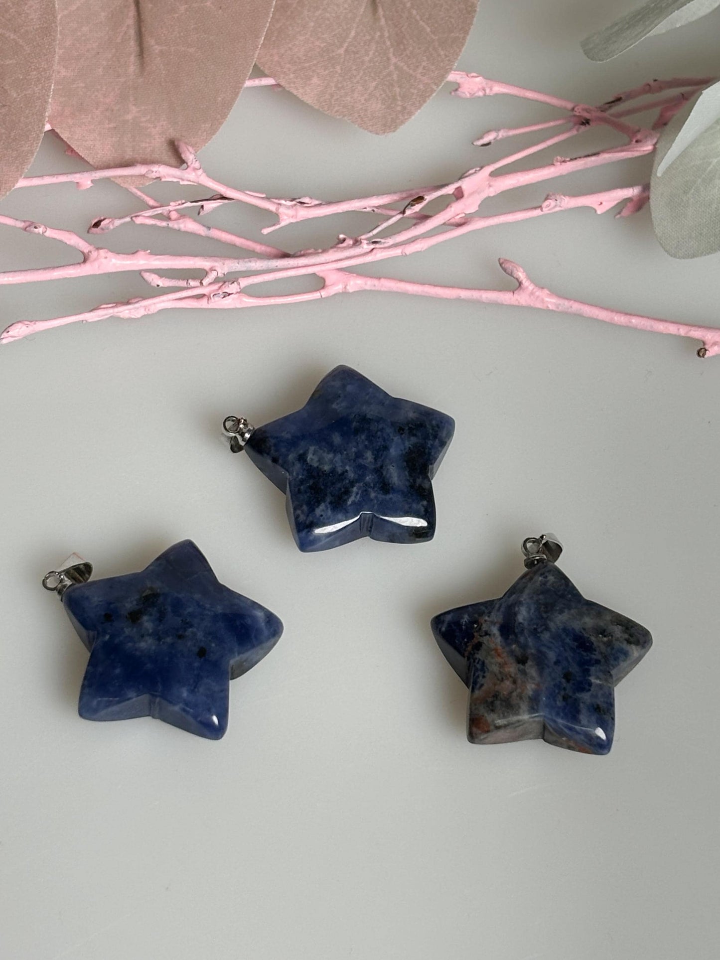 Sodalith Stern Kettenanhänger Spiritueller Edelstein Schmuck, 2,5 cm, Symbol für Klarheit und Intuition