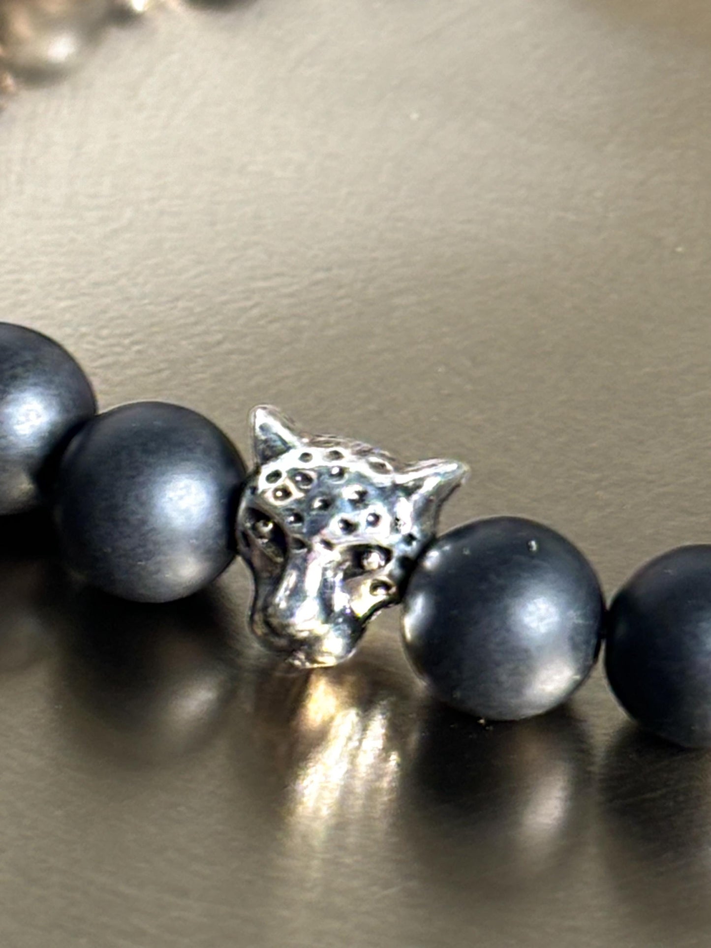 Shungit & Larvikit Männer Perlenarmband 8mm Perlen mit Edelstahl-Zwischenteilen und Leopardenkopf