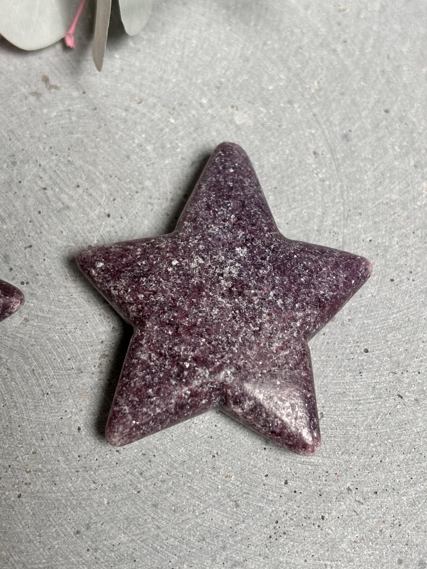 Lepidolith Deko Sterne ca. 5cm Funkelnde Edelsteinsterne für Harmonie & Entspannung