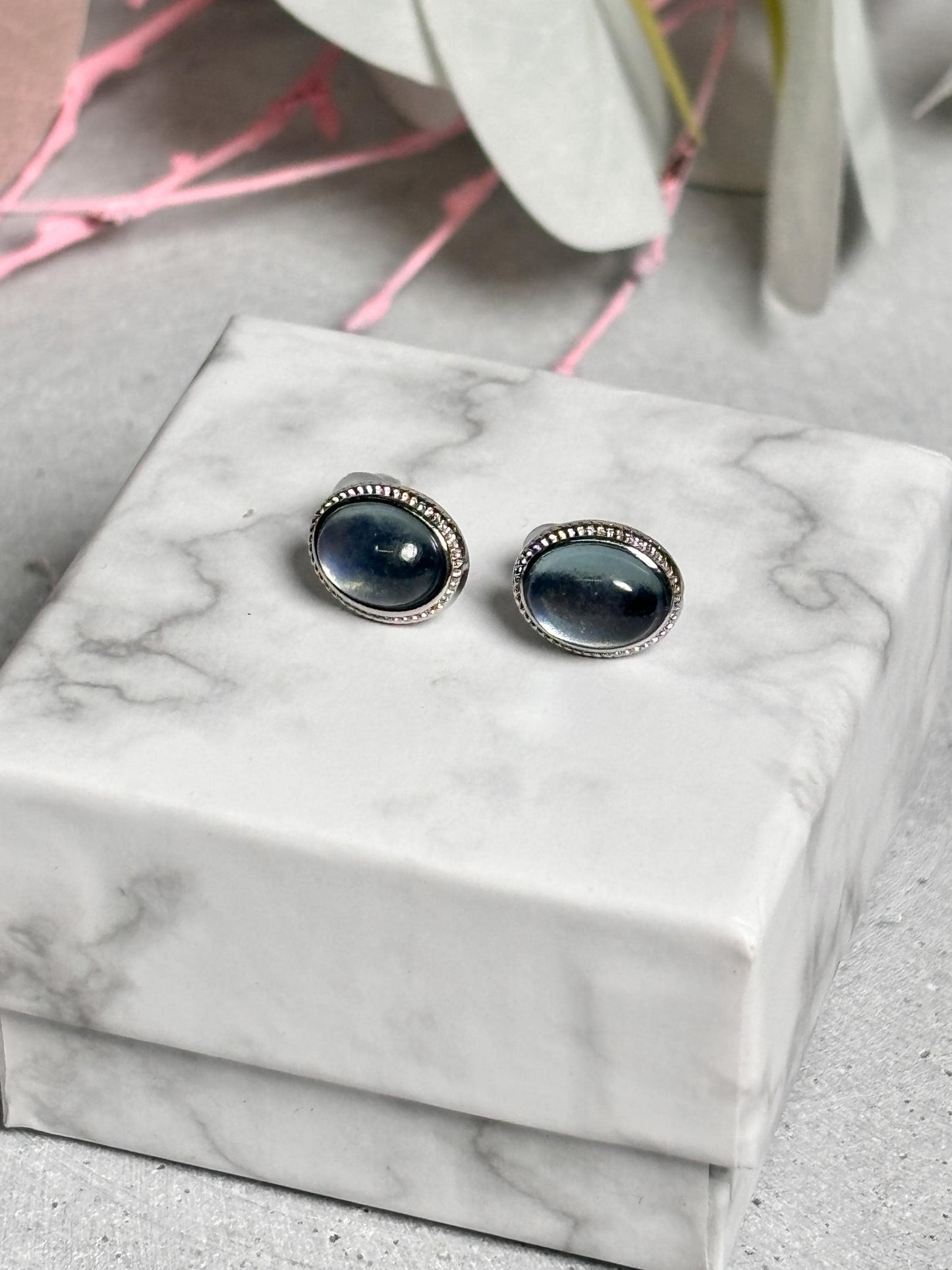Ovale Aquamarin Ohrstecker 925 Silber | Zarter Schimmer & Eleganter Look