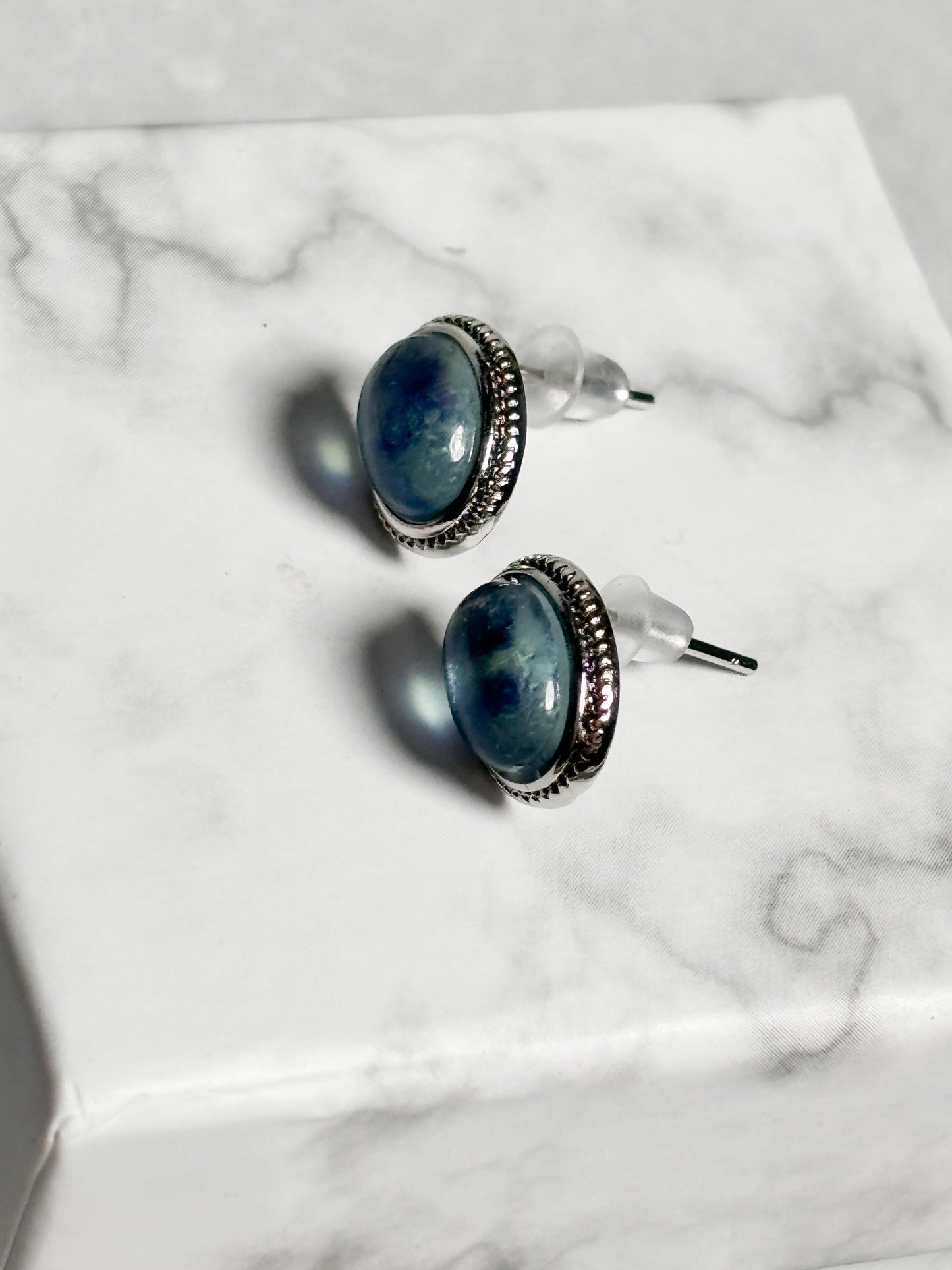 Ovale Aquamarin Ohrstecker 925 Silber | Zarter Schimmer & Eleganter Look