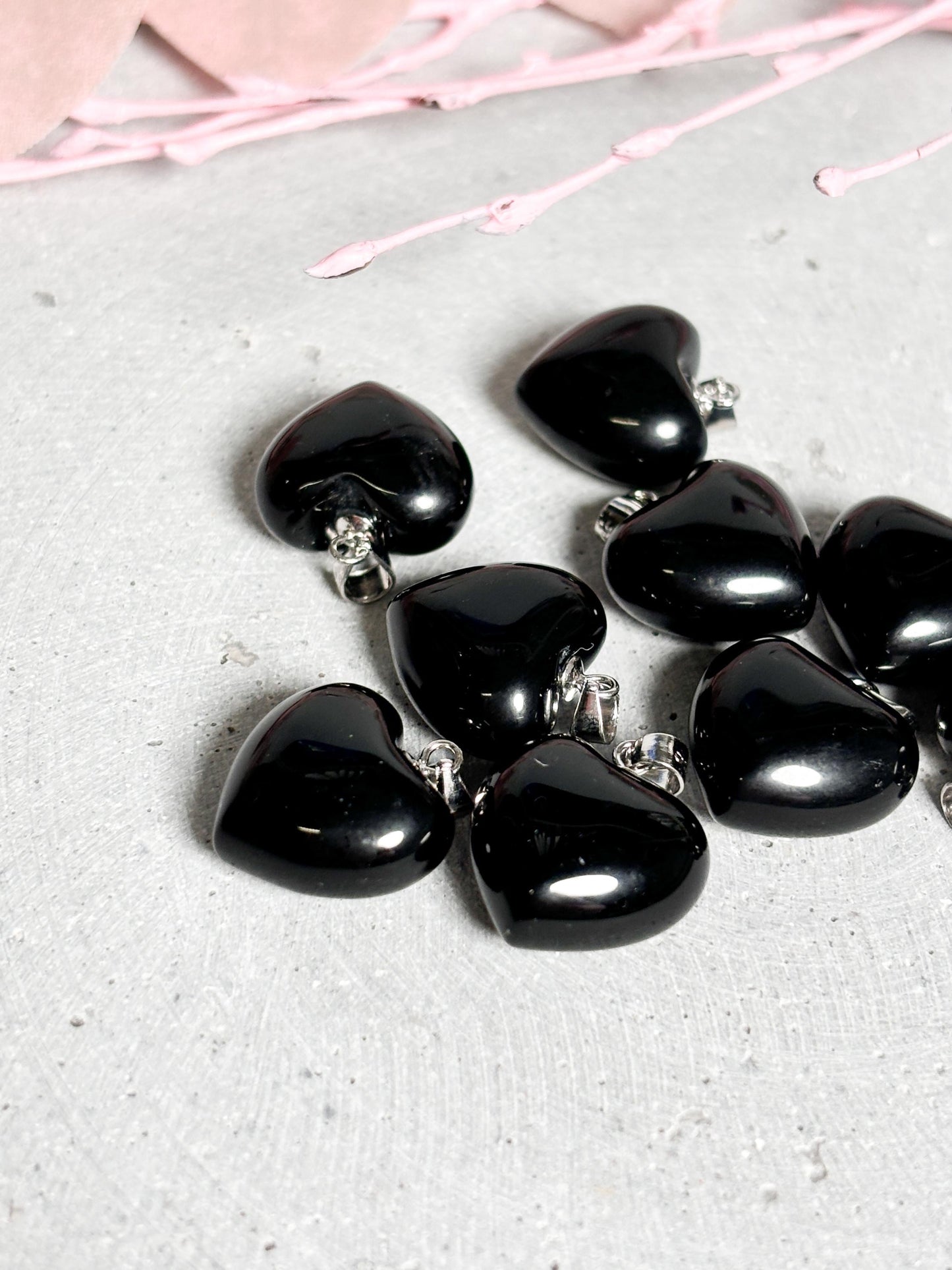 Obsidian Herzanhänger mit 925 Silberöse Schutzstein Schmuck aus Edelstein