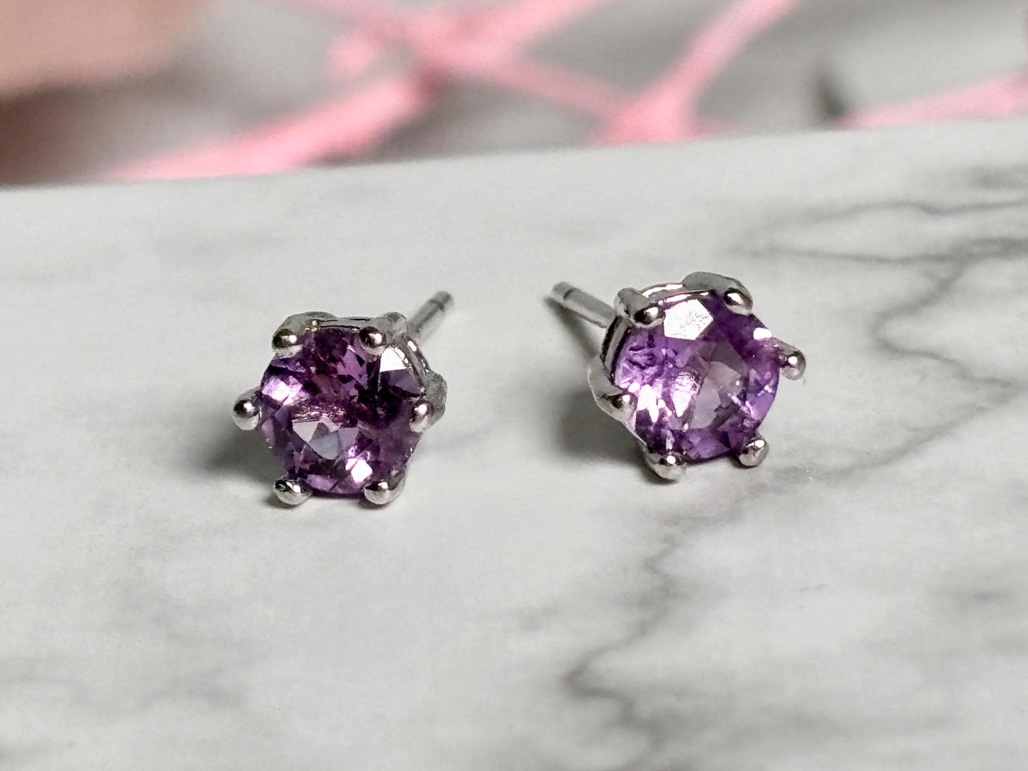 Facetierte Amethyst Ohrstecker 925 Silber Ohrringe mit Edelsteinen