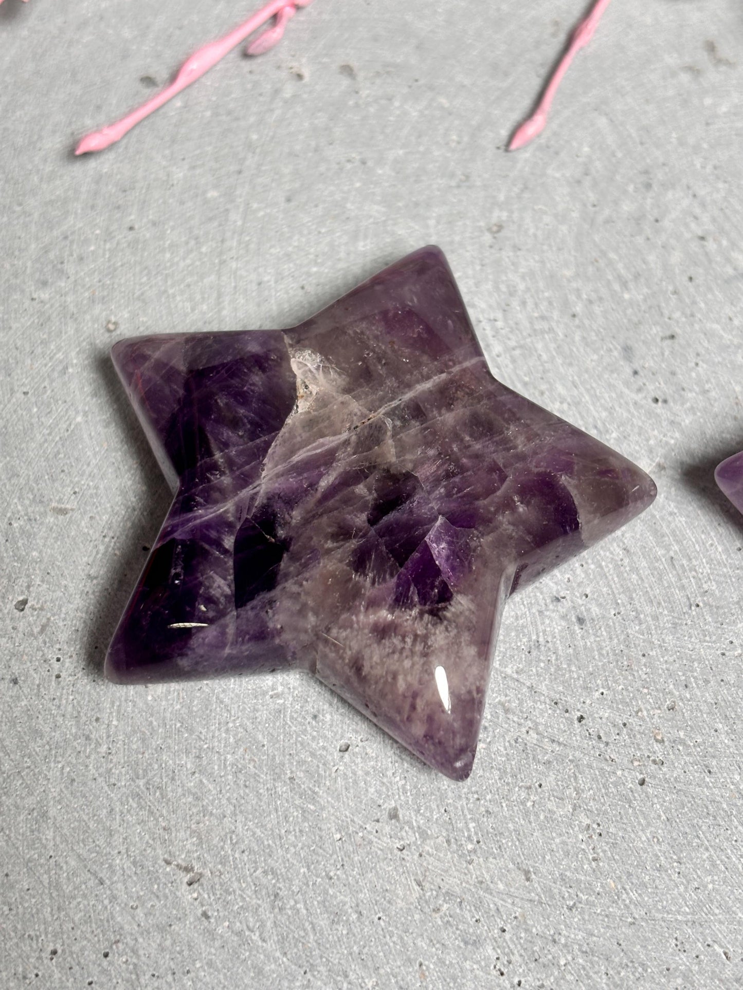 Amethyst Dekostern ca. 4cm, edler Kristall für Dekoration und spirituelle Energie
