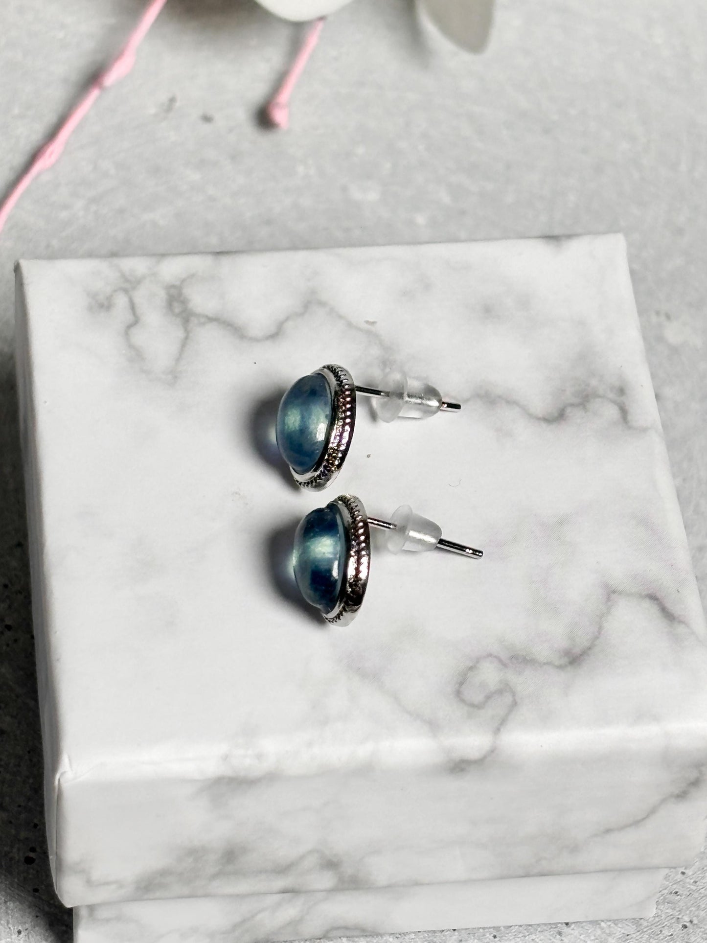 Ovale Aquamarin Ohrstecker 925 Silber | Zarter Schimmer & Eleganter Look