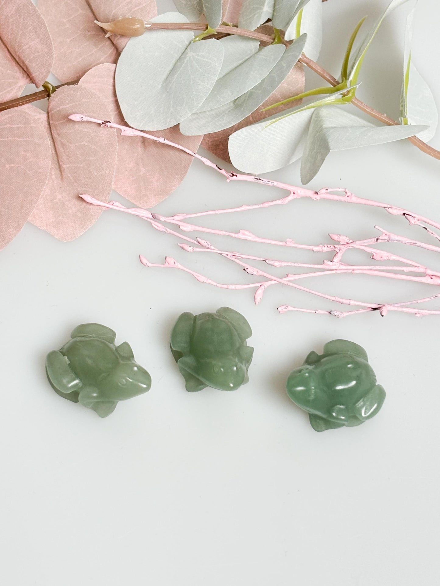 Kleiner Aventurin Frosch Glücksbringer aus grünem Aventurin Kristalldeko & Geschenkidee