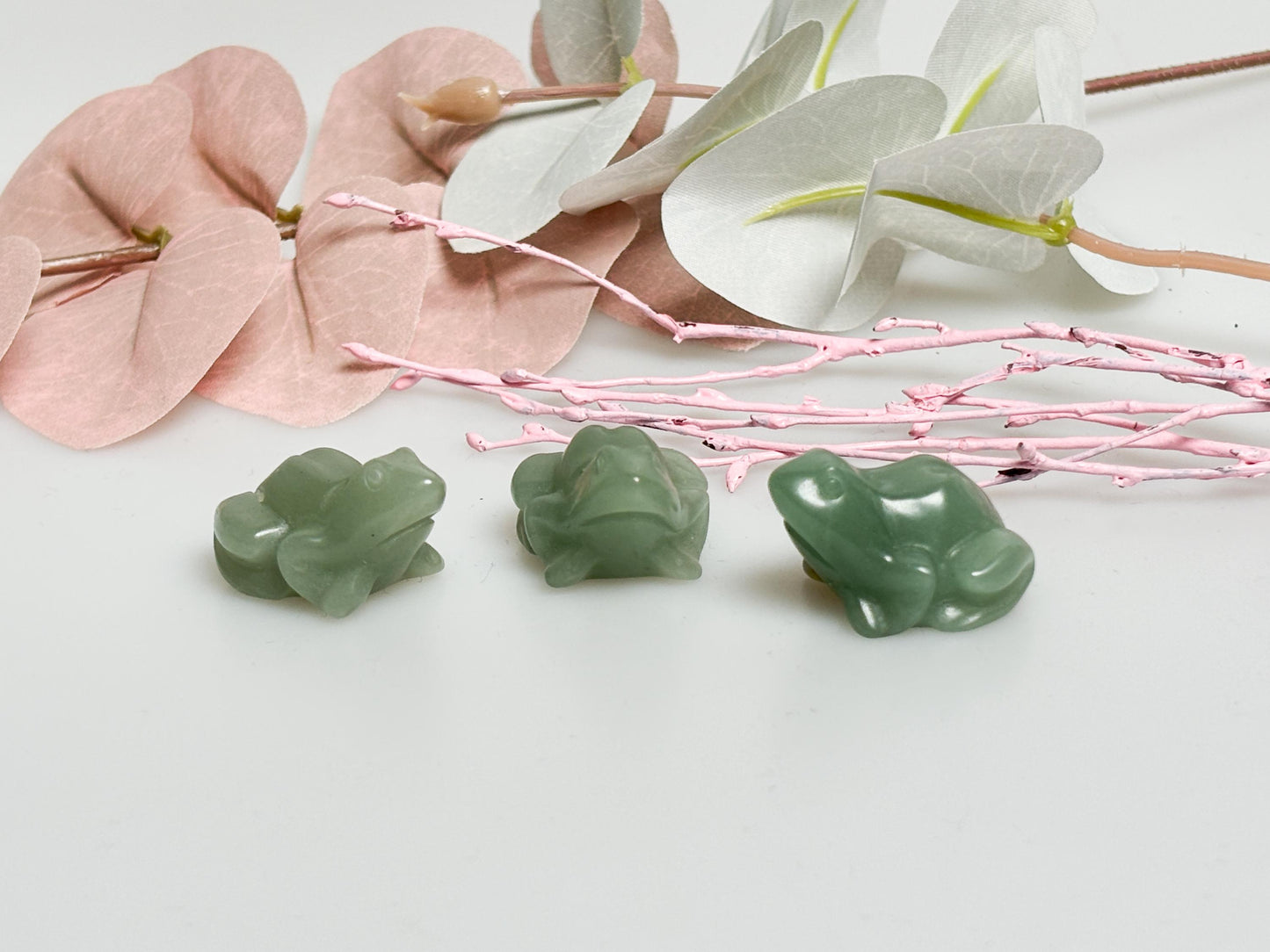 Kleiner Aventurin Frosch Glücksbringer aus grünem Aventurin Kristalldeko & Geschenkidee