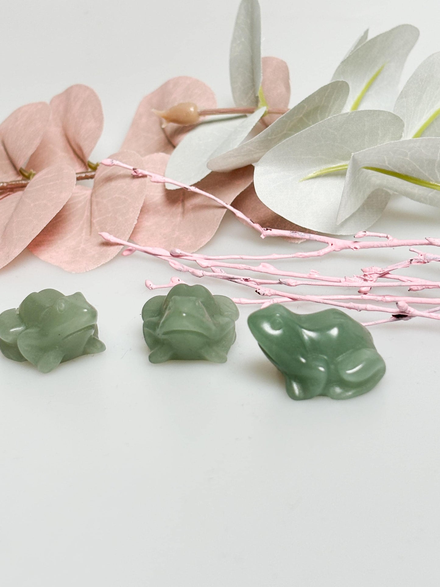 Kleiner Aventurin Frosch Glücksbringer aus grünem Aventurin Kristalldeko & Geschenkidee
