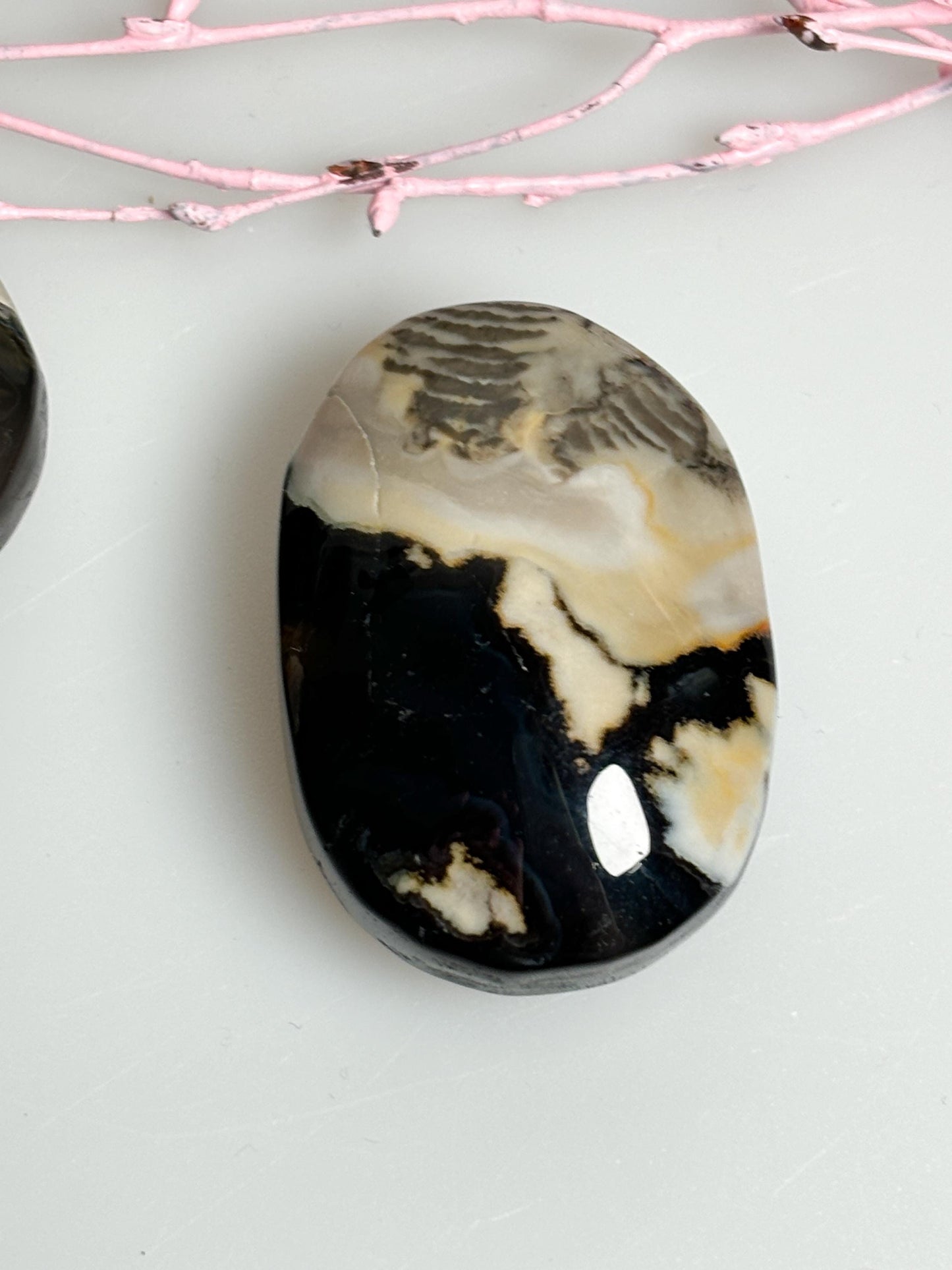 Vulkan Achat Palmstone Leuchtende UV-Reaktion, Handschmeichler, einzigartige Maserung