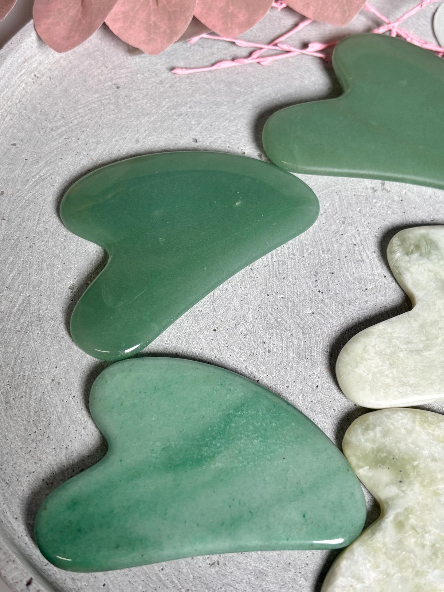 Gut Sha aus grünem Aventurin und Lemon Jade  Gesichtsmassagewerkzeug aus Edelsteinen