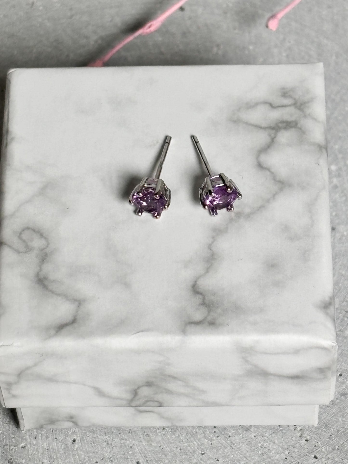 Facetierte Amethyst Ohrstecker 925 Silber Ohrringe mit Edelsteinen