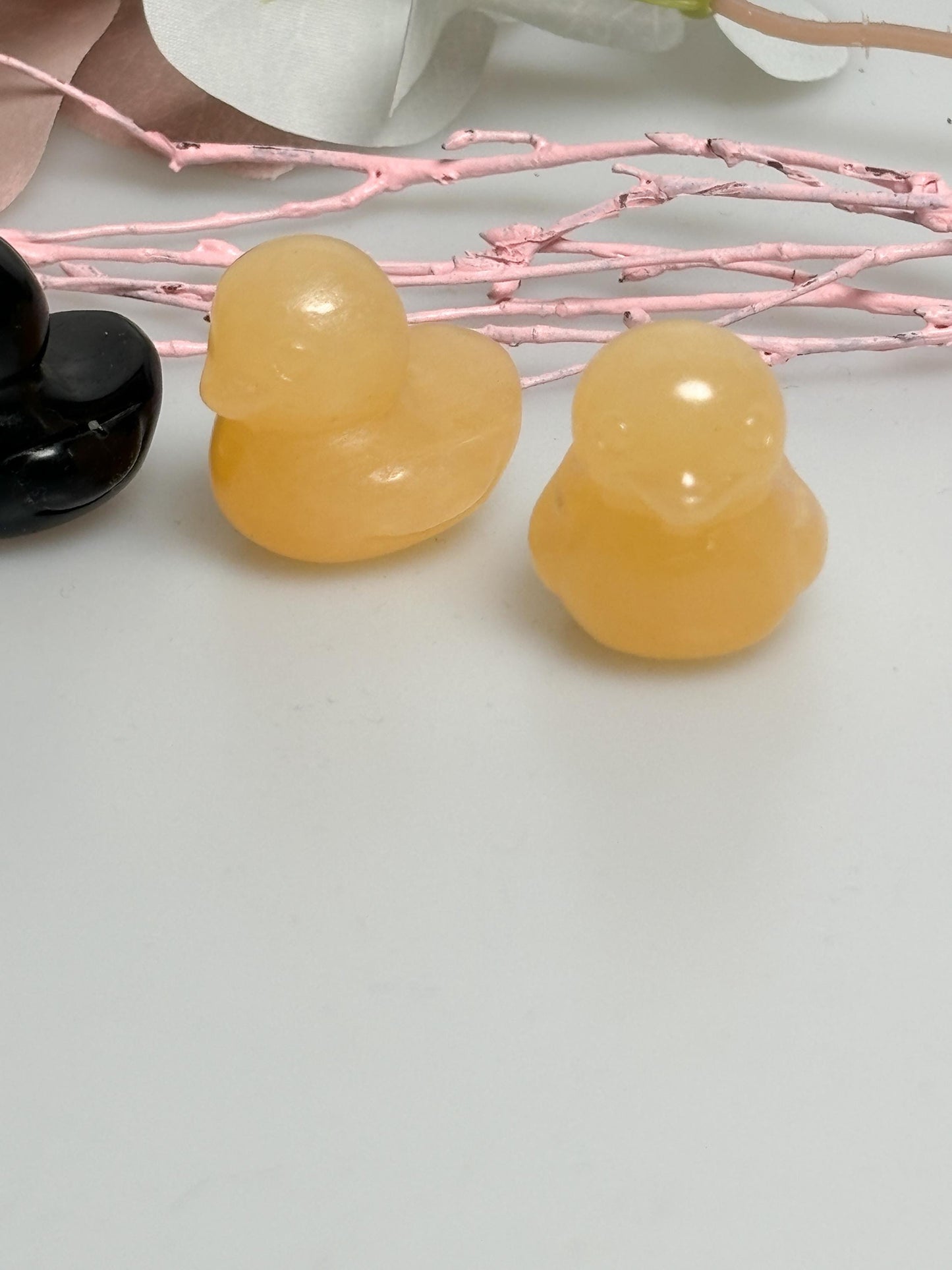 Kleine Deko Ente aus gelbem Calcit oder schwarzem Obsidian Glücksbringer & Sammlerstück