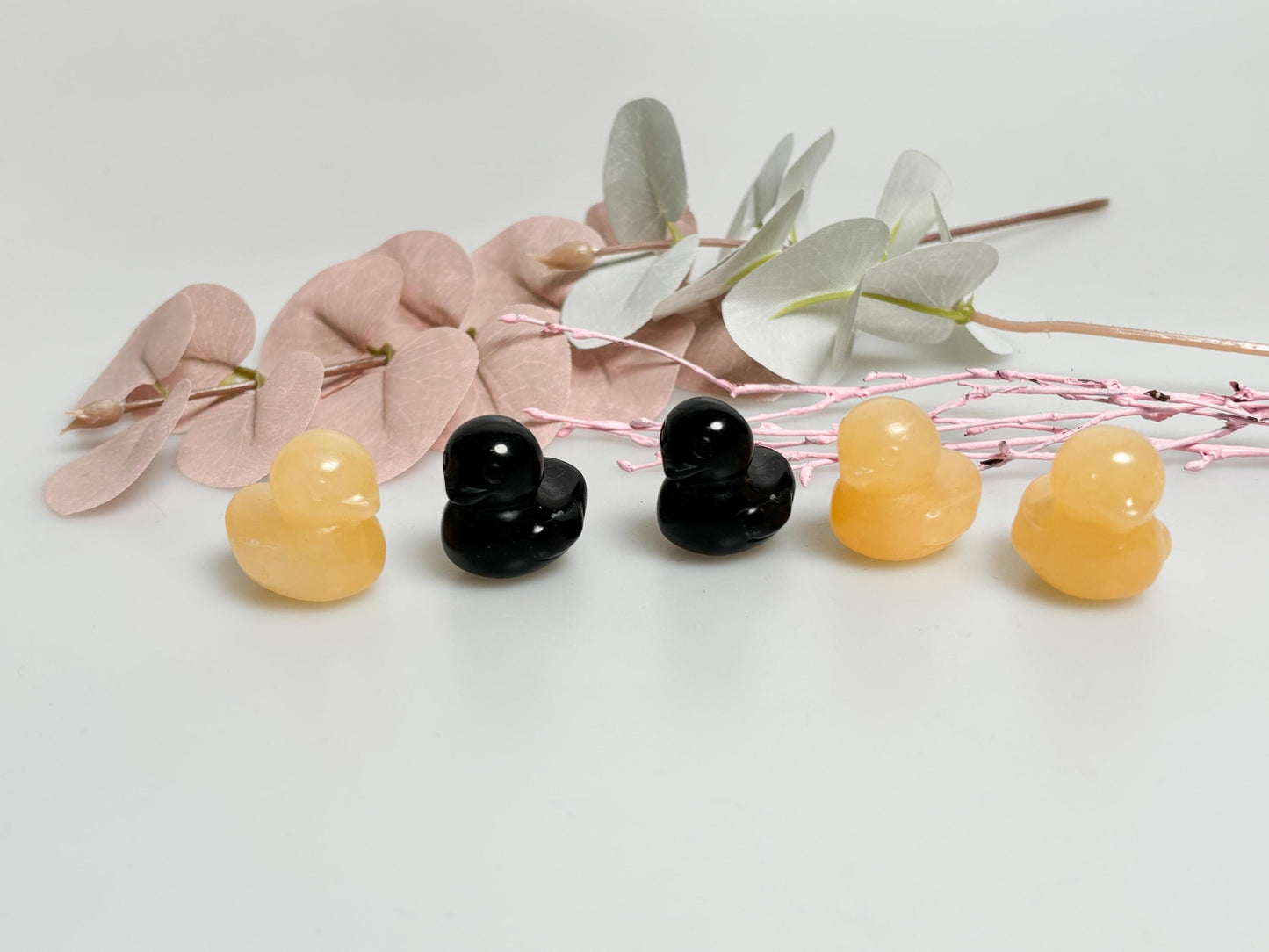 Kleine Deko Ente aus gelbem Calcit oder schwarzem Obsidian Glücksbringer & Sammlerstück