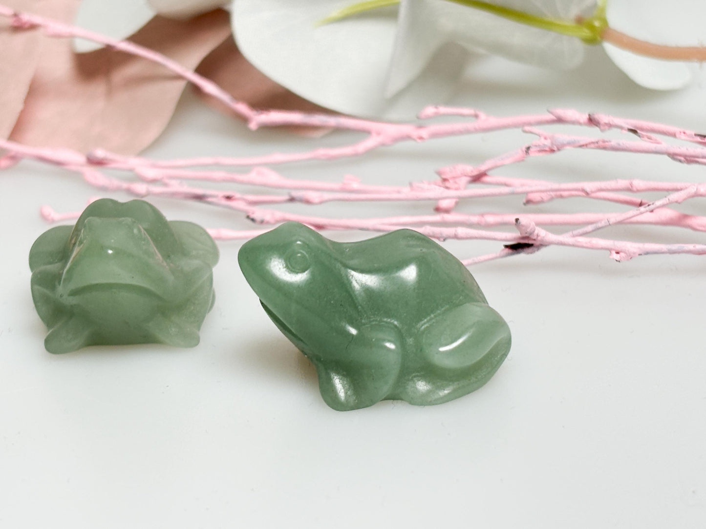 Kleiner Aventurin Frosch Glücksbringer aus grünem Aventurin Kristalldeko & Geschenkidee