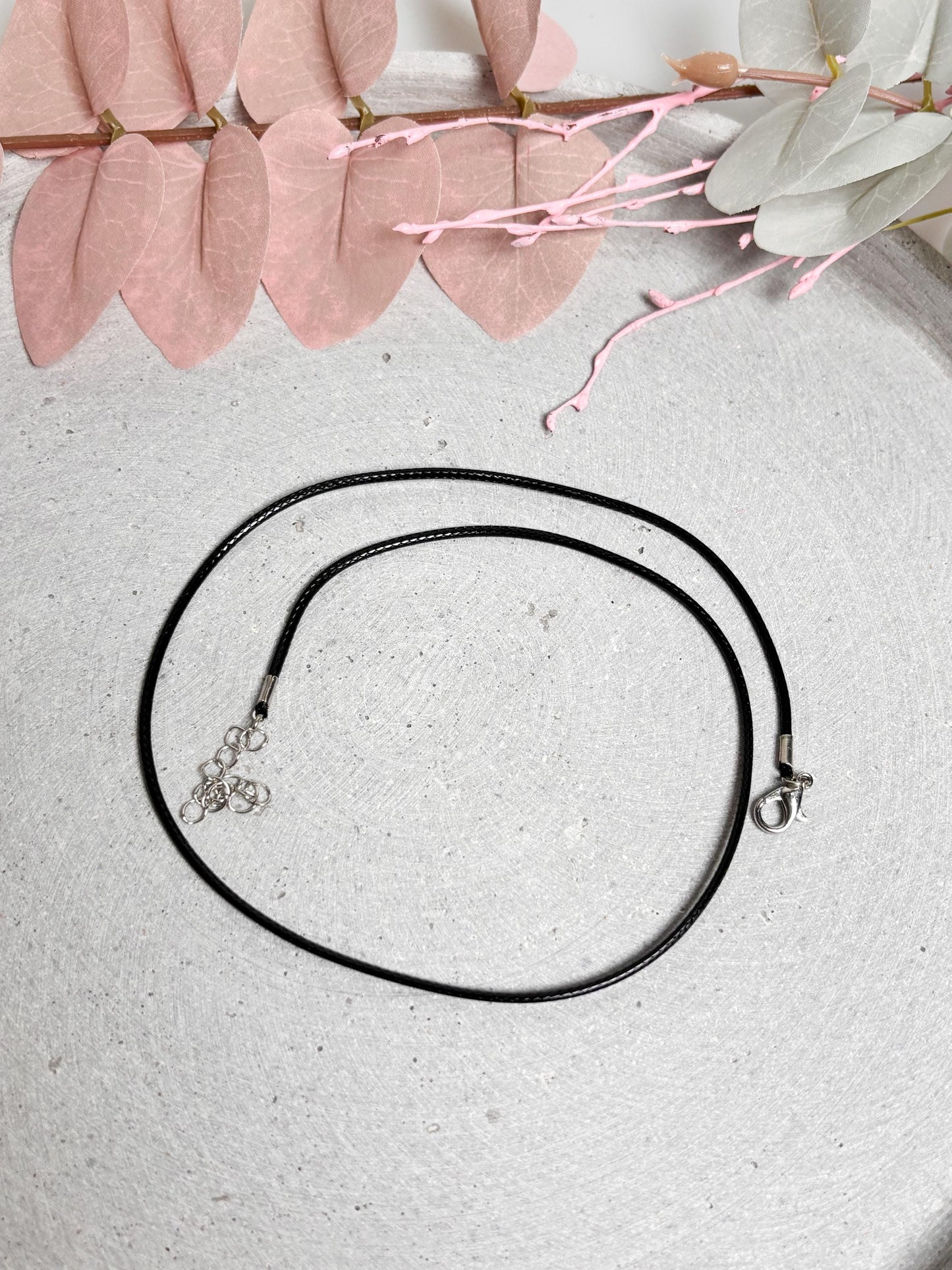 Geflochtenes Lederband schwarz 1,2 mm | 44 cm + 5 cm Verlängerung | Kette für Anhänger