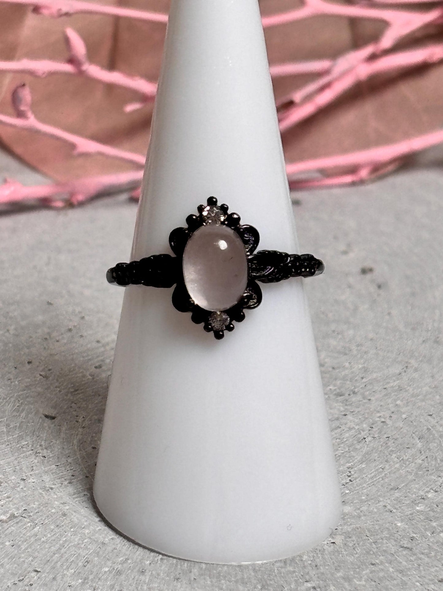 Schwarzer Retro-Ring 925 Silber mit Rosenquarz Größenverstellbarer Vintage Schmuck für Damen