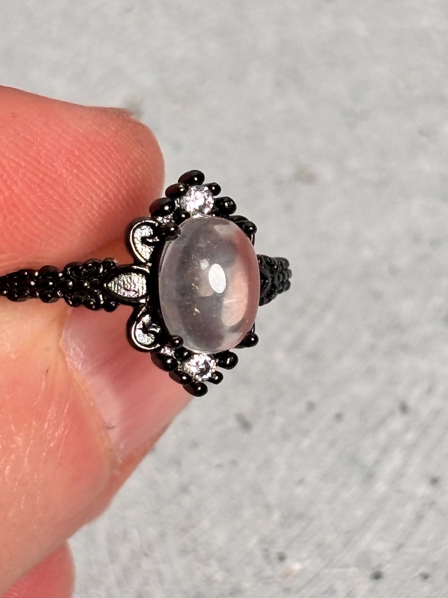 Schwarzer Retro-Ring 925 Silber mit Rosenquarz Größenverstellbarer Vintage Schmuck für Damen