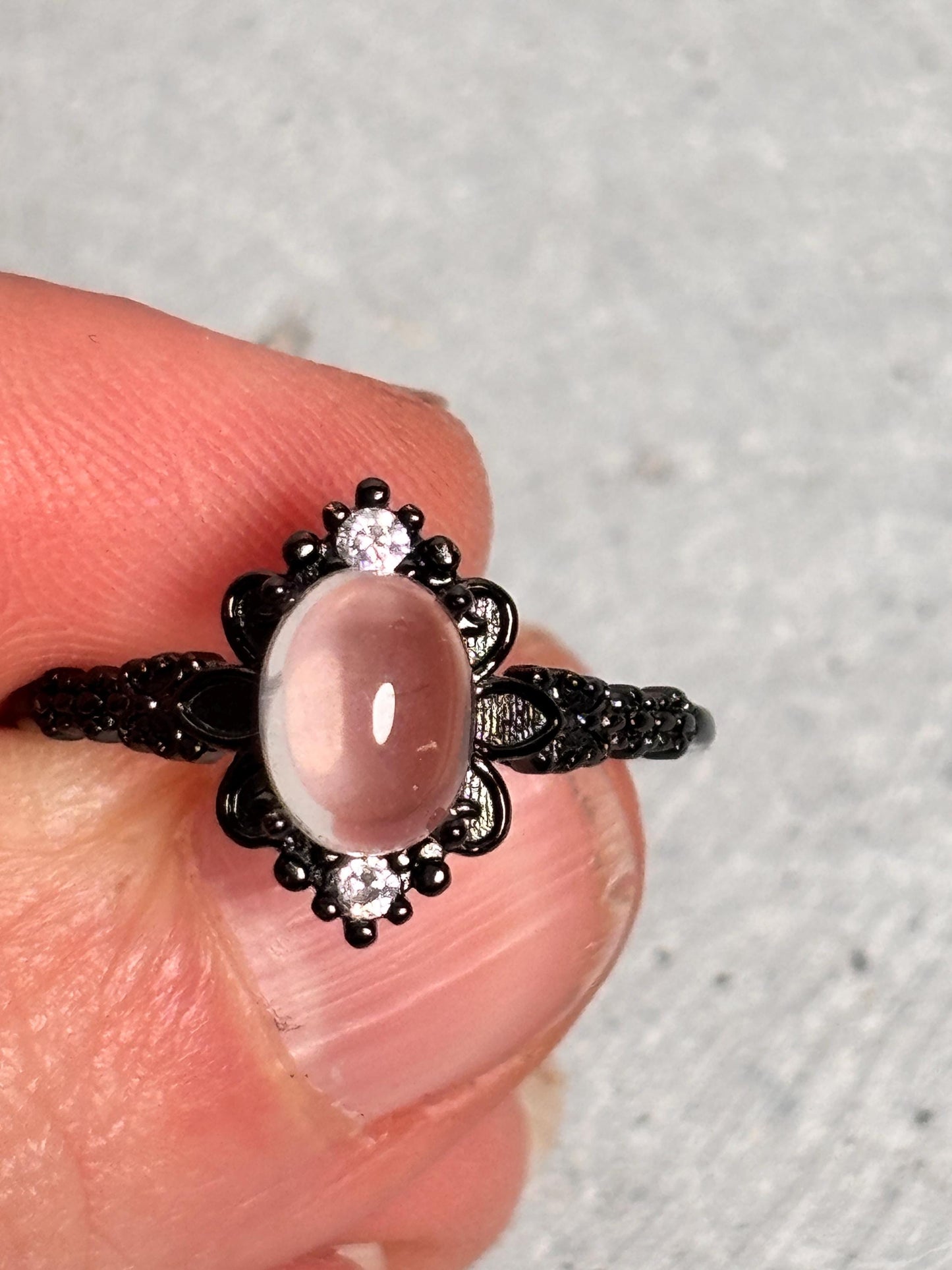 Schwarzer Retro-Ring 925 Silber mit Rosenquarz Größenverstellbarer Vintage Schmuck für Damen