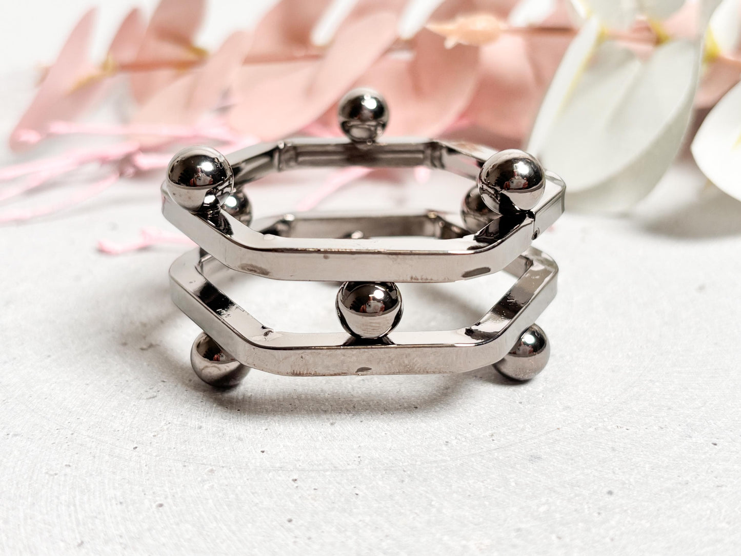 Metallhalter für Kristallkugeln  2 Farben & 2 Designs | Ständer für große Kugeln