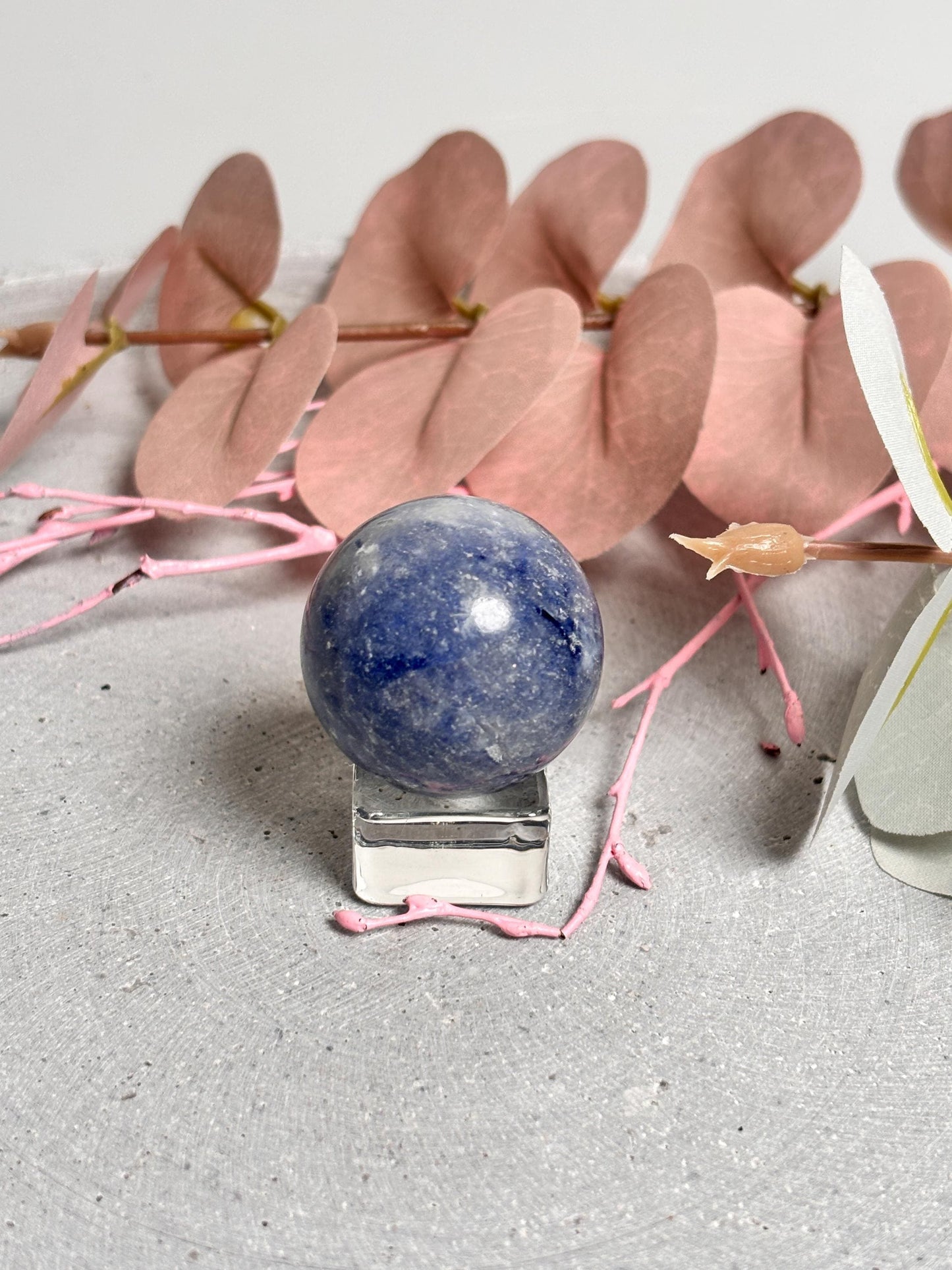 Mini Kristallkugeln aus Edelstein Verschiedene Varianten (2,73 cm) | Dekoration, Meditation & Geschenk