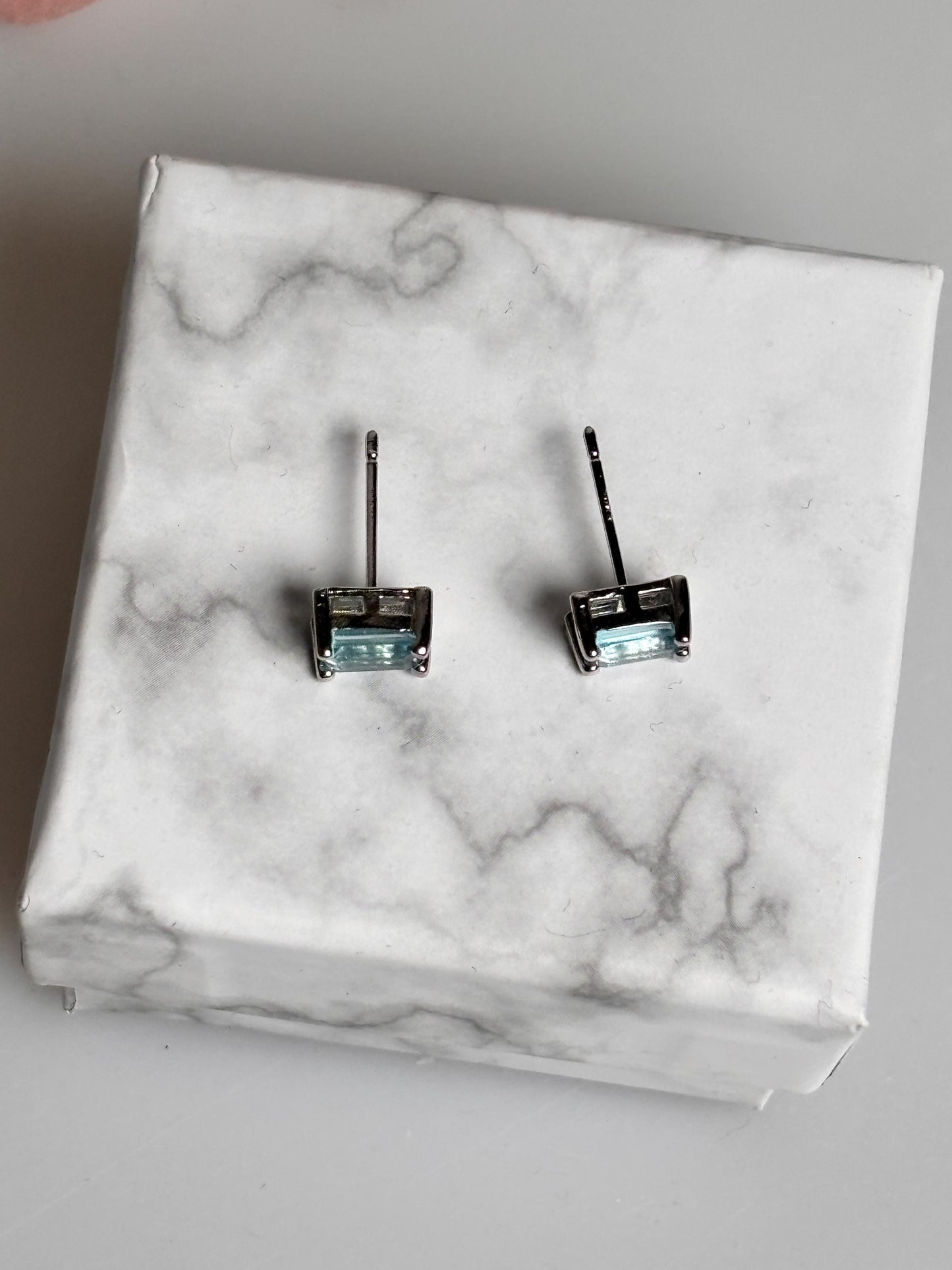 Schlichte Rechteckige Topas Ohrstecker 925 Silber Minimalistischer Schmuck