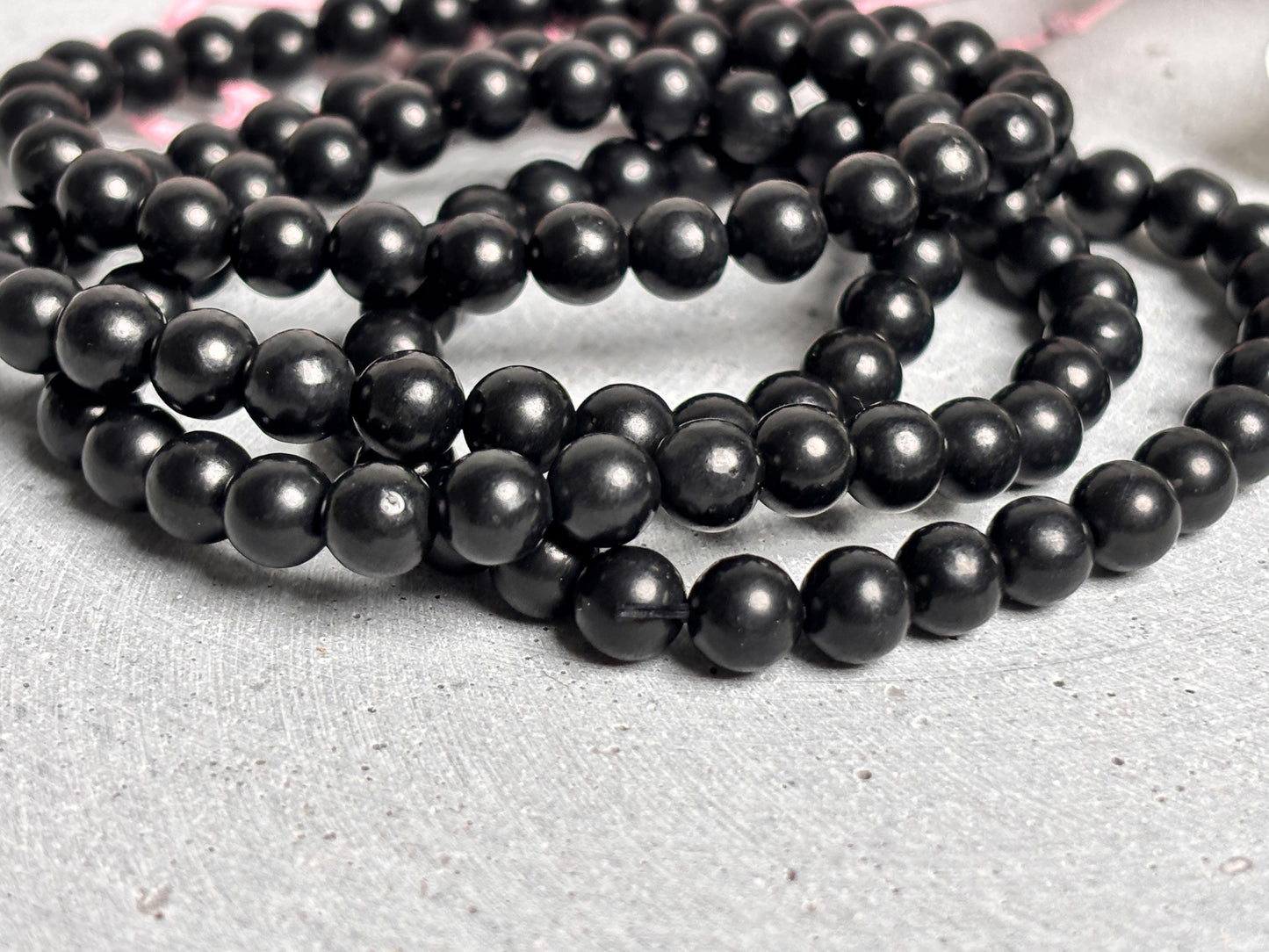 Shungit Perlenarmband 6mm Schutz & Energie | Elastisches Edelsteinarmband