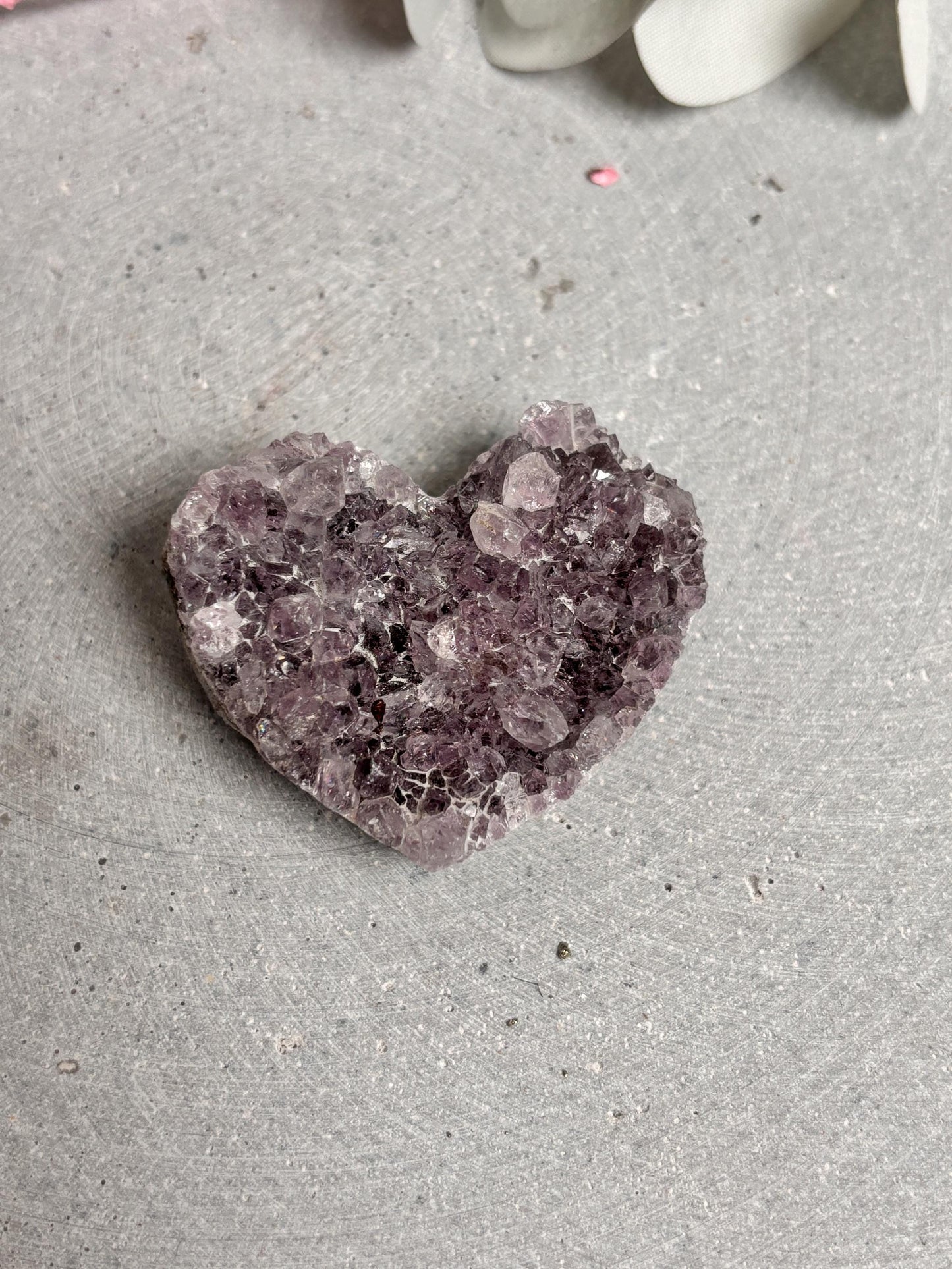 Amethyst Herz Cluster Deko Edelstein zur energetischen Reinigung & Harmonie | Natürlicher Amethyst Kristall