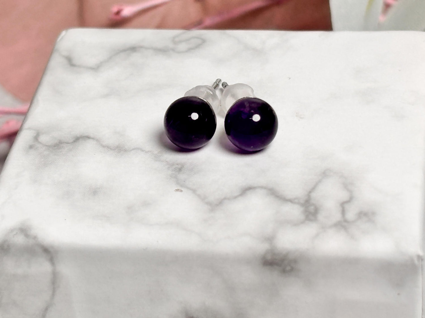 Amethyst Ohrstecker 925 Silber Edelsteinschmuck für Damen, lila Heilstein Ohrringe, zeitlose Ohrstecker