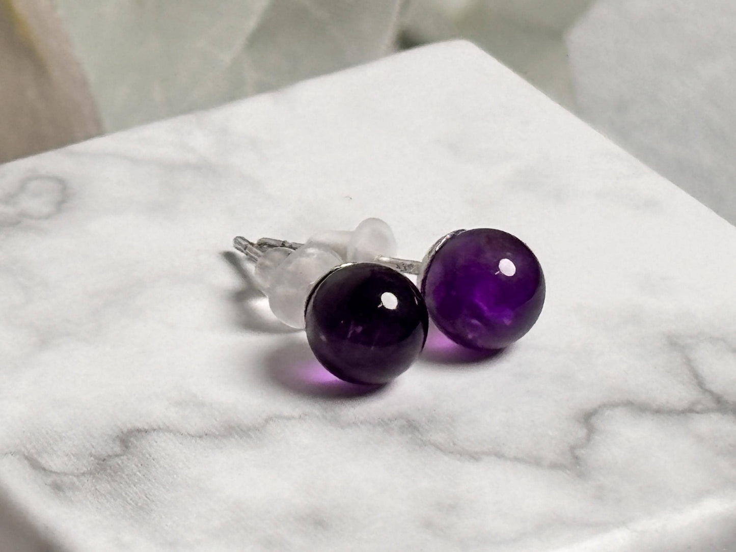 Amethyst Ohrstecker 925 Silber Edelsteinschmuck für Damen, lila Heilstein Ohrringe, zeitlose Ohrstecker