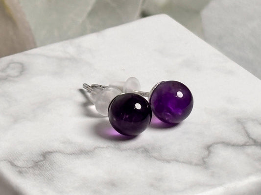 Amethyst Ohrstecker 925 Silber  Edelsteinschmuck für Damen, lila Heilstein Ohrringe, zeitlose Ohrstecker